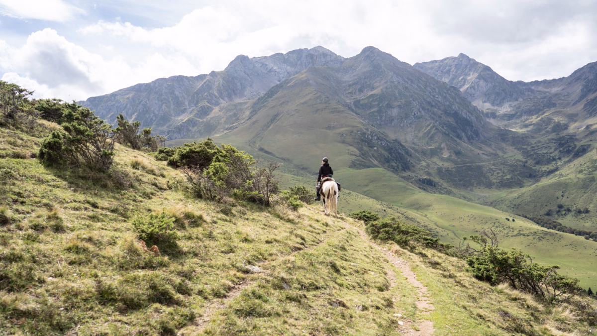 Voyage à cheval - Traversée équestre pyrénéenne : des Baronnies à la Haute-Garonne