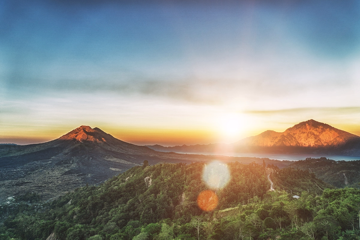 Ascension des volcans mythiques de Java à Lombok