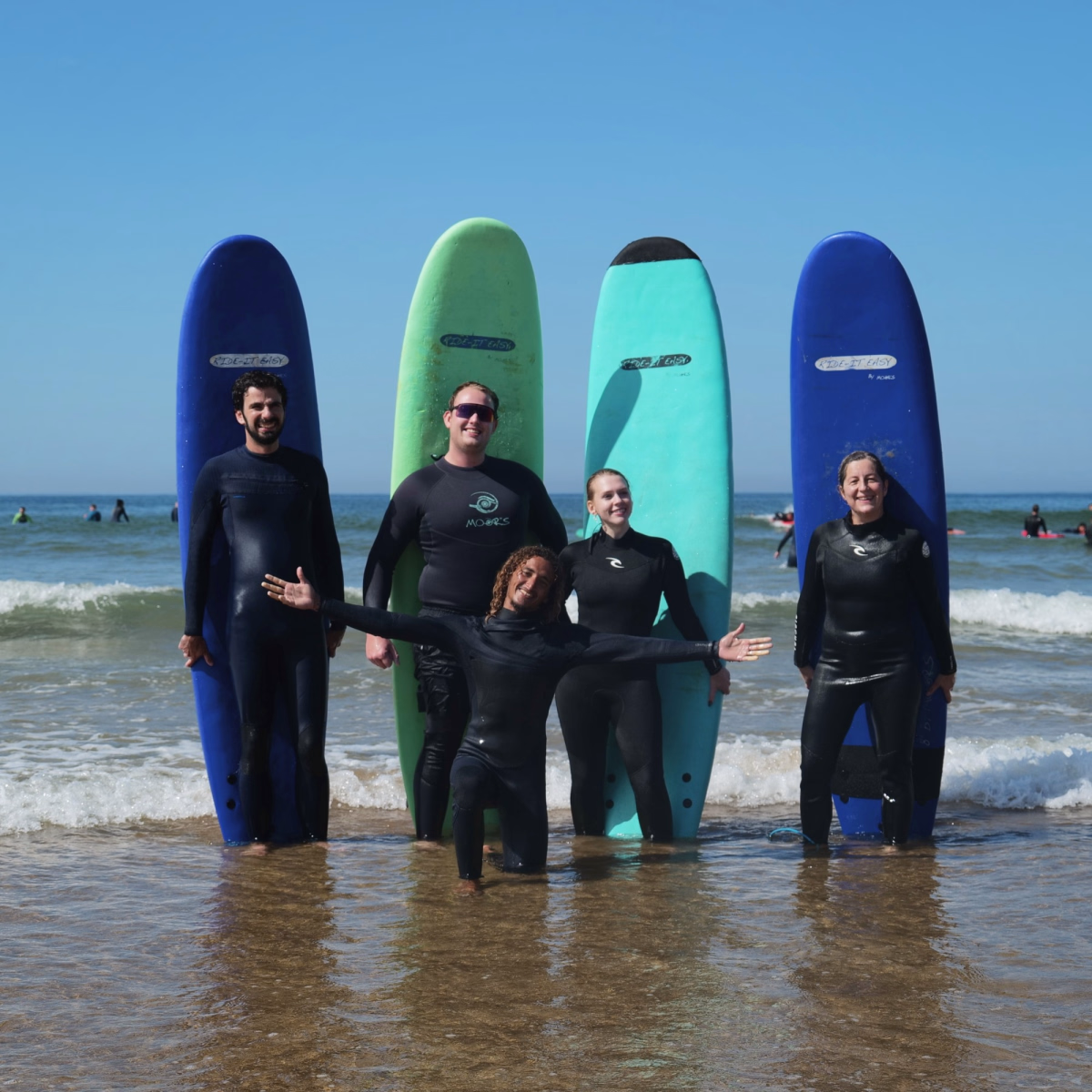 Trek - Semaine surf et yoga à Tamraght : évasion entre mer et bien-être
