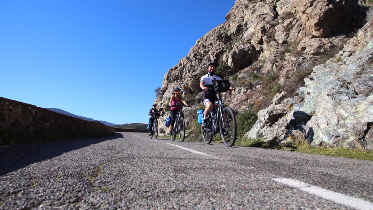 Voyage à vélo - La Corse du Sud de Calvi à Bonifacio à vélo