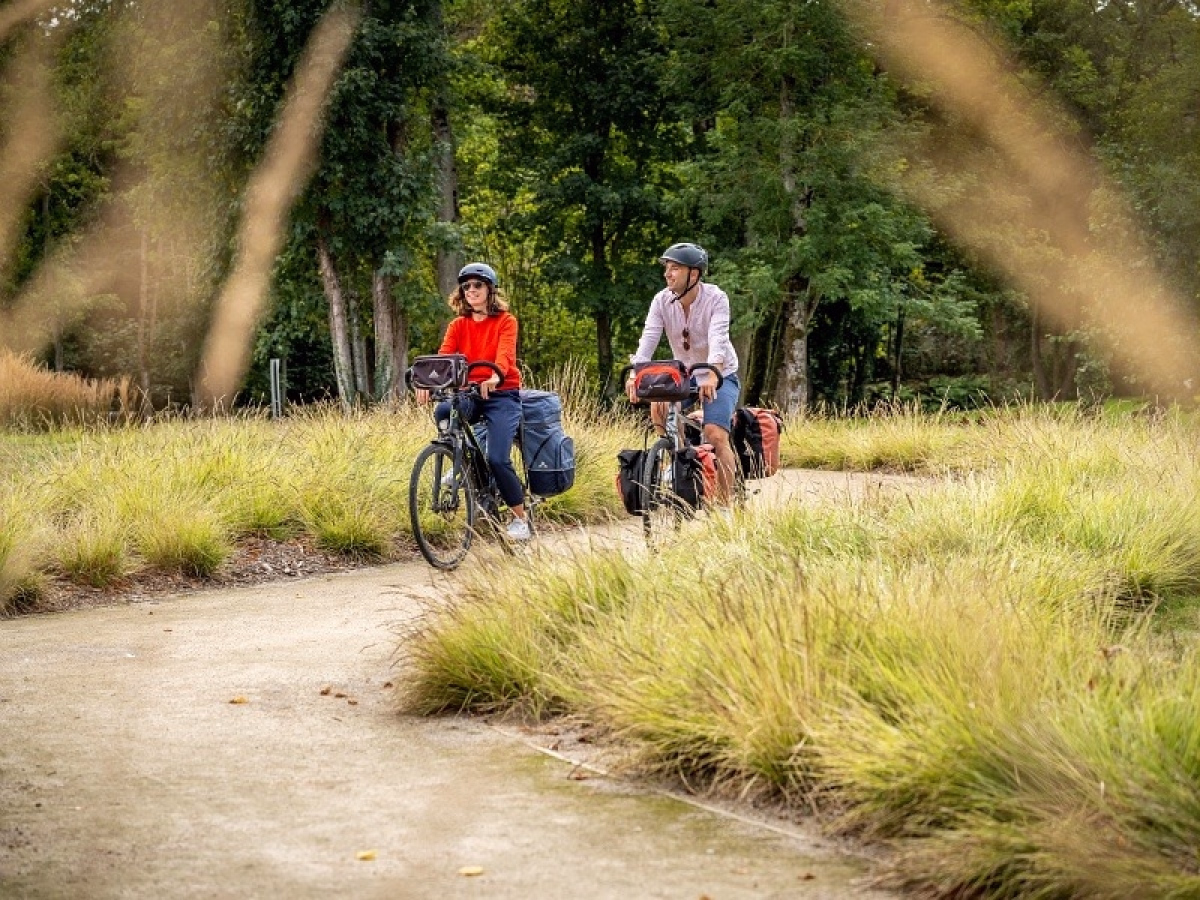 Voyage à vélo - Traversée en vélo d\'Annecy à Valence par la Belle Via