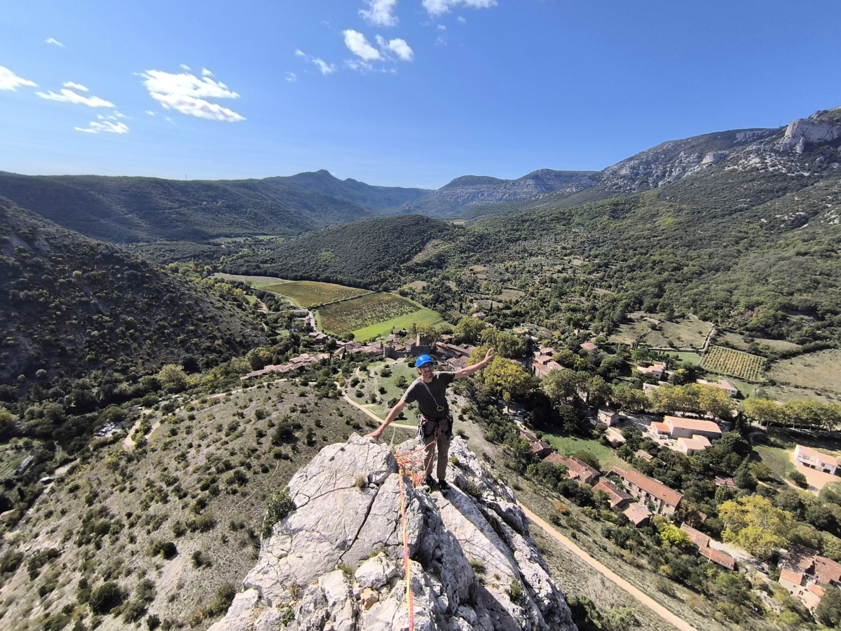 Stage d'escalade dans l'Hérault entre garrigue et montagnes