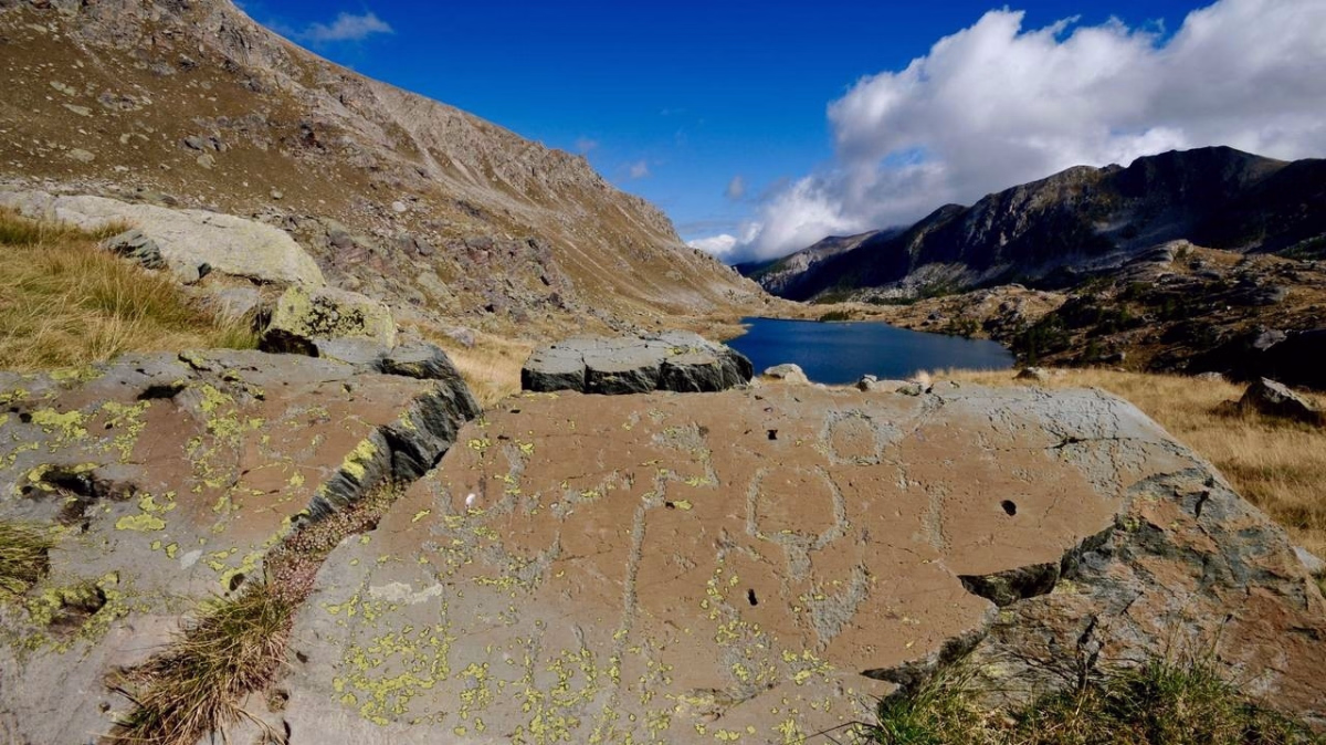 Trek et gravures dans la Vallée des Merveilles
