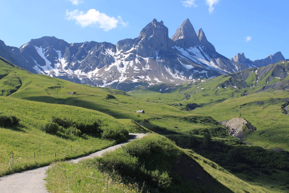 Le tour des Aiguilles d'Arves en petit groupe