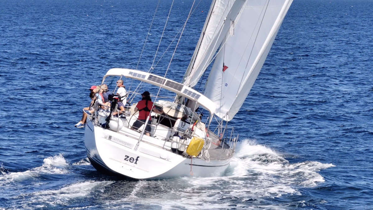 Stage de voile FFV entre le golfe du Morbihan et Belle-Île