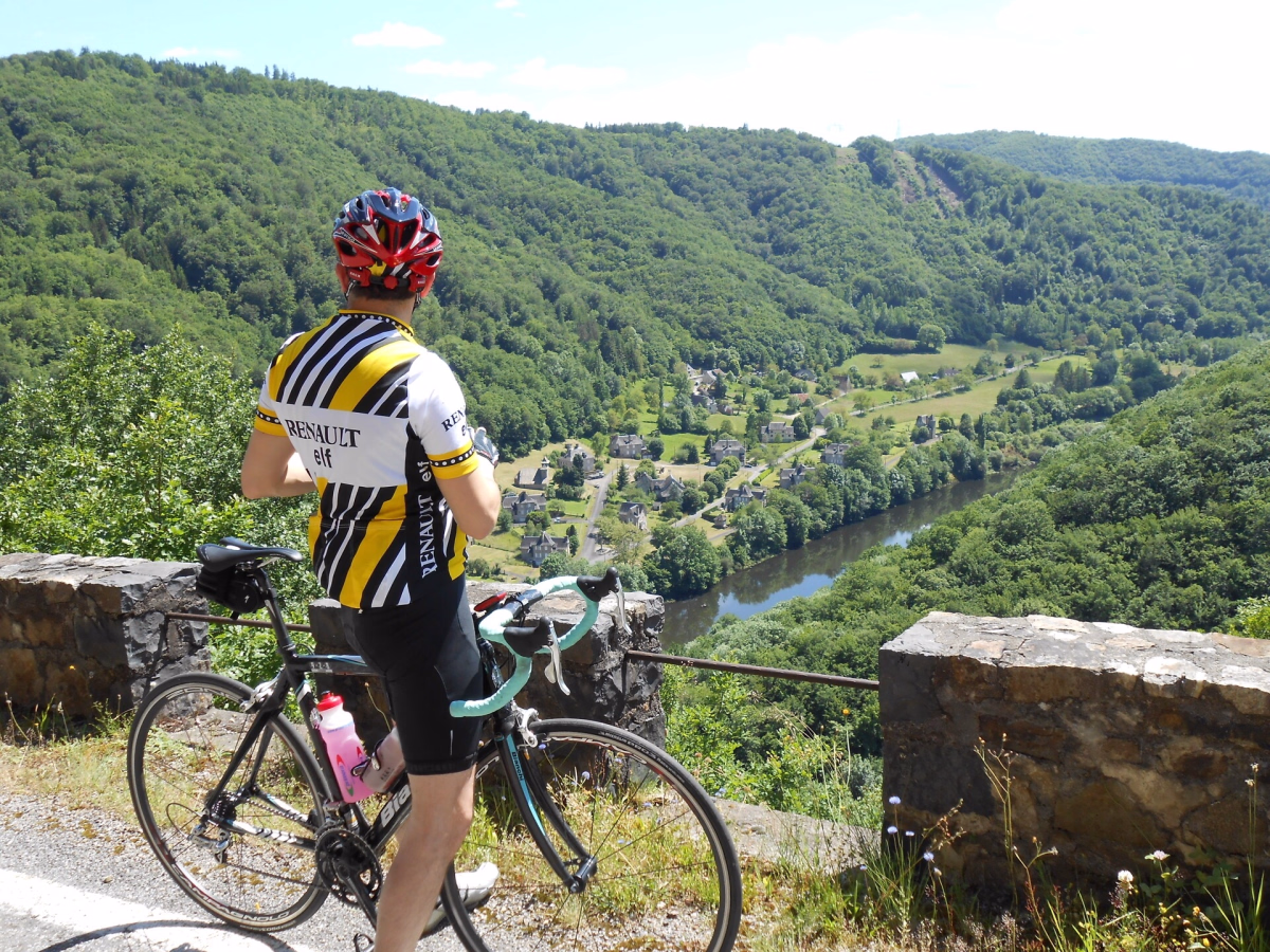 Voyage à vélo - Prenez de la Haute-Corrèze : Week-end vélo de route