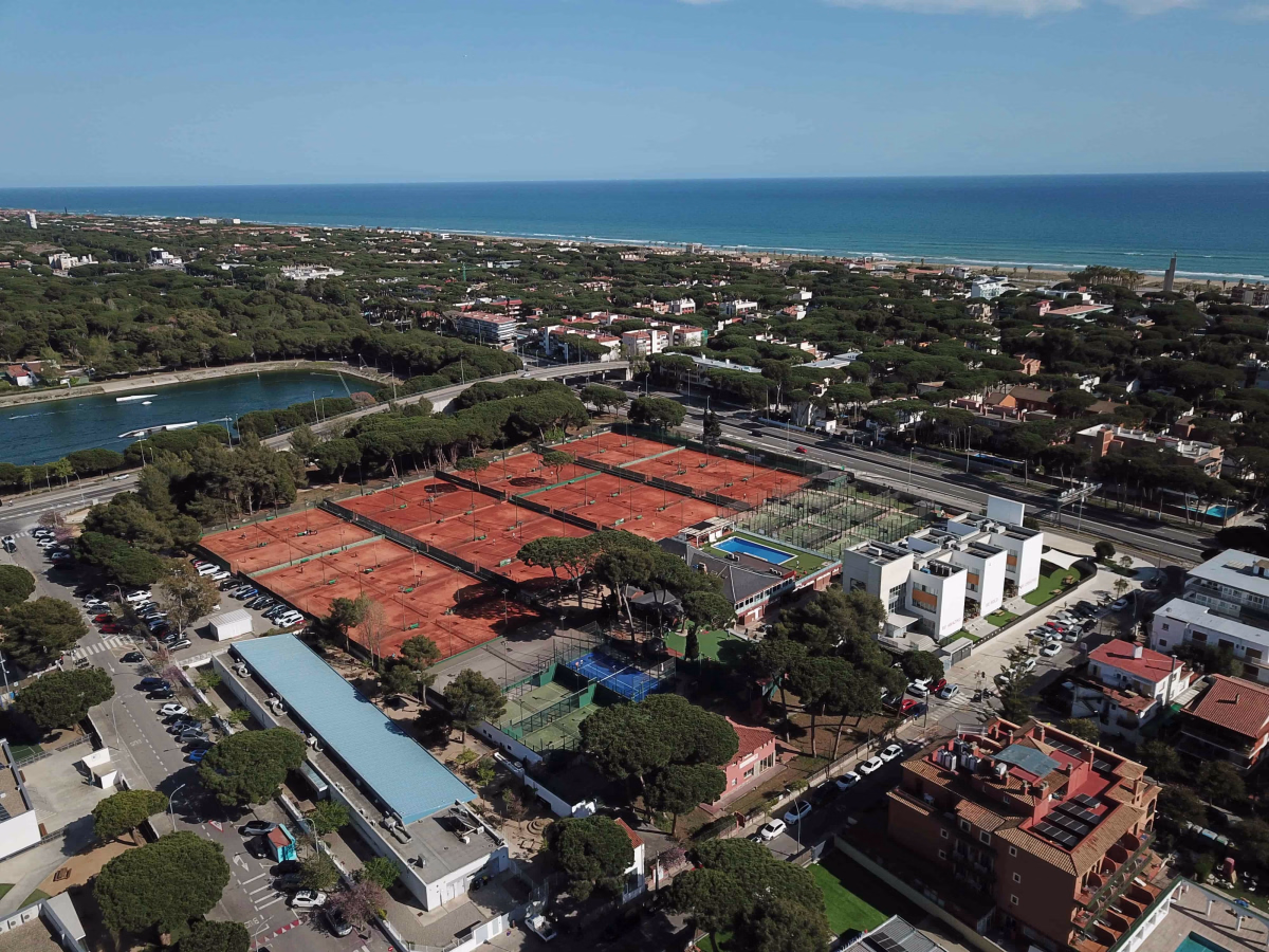 Pack Premium : 4 jours de padel à Barcelone