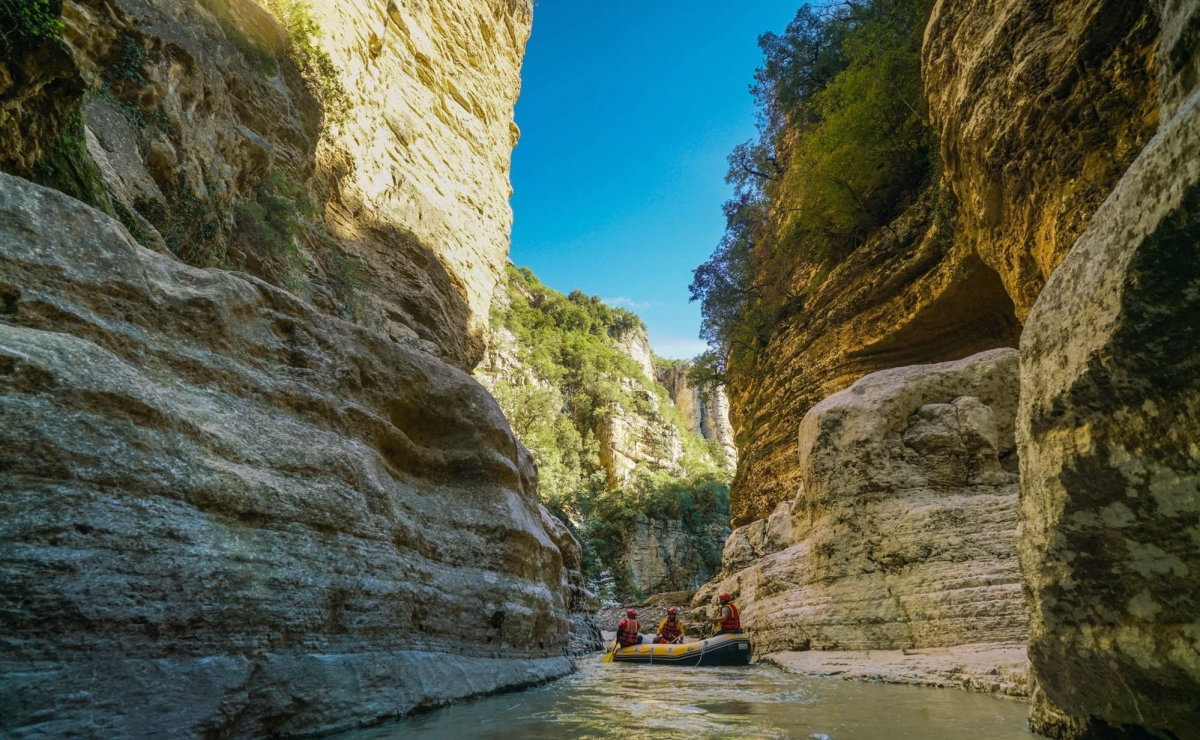 Rafting au cœur des canyons de l'Osum en Albanie