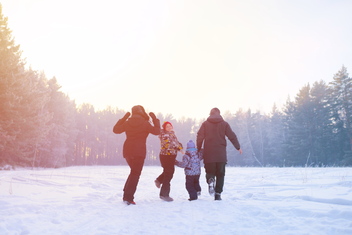 Séjour raquettes en famille dans le Jura