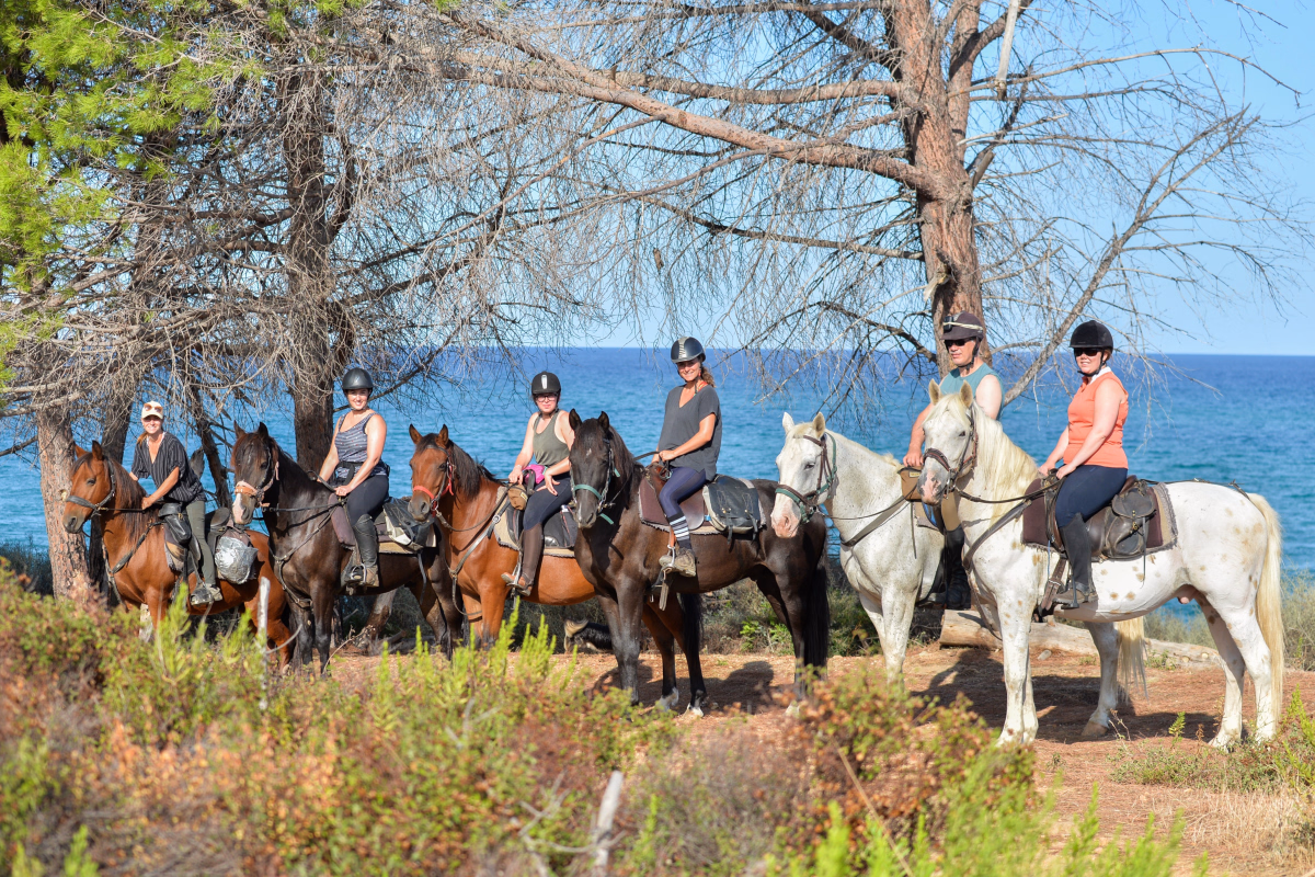 Voyage à cheval - Découvrir la corse à cheval entre mer et montagne