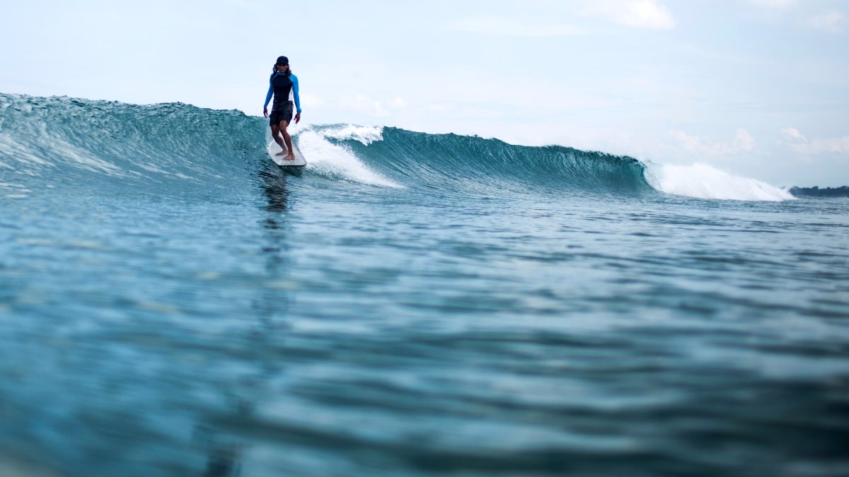 Stage de surf à Grande Canarie pour voyageurs solo