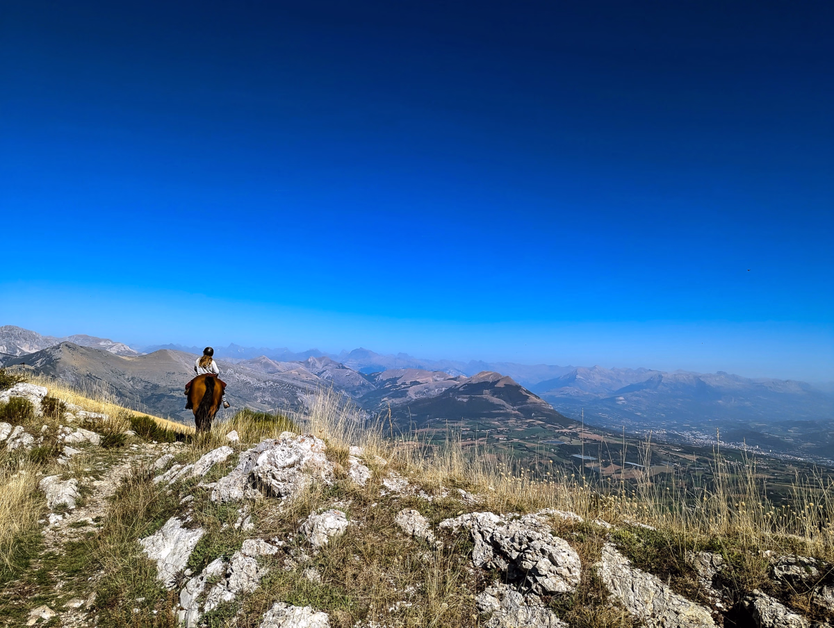 Voyage à cheval - Immersion équestre dans le Massif de Céüse