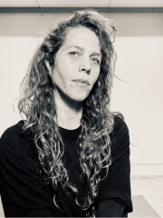 Mónica de La Paz