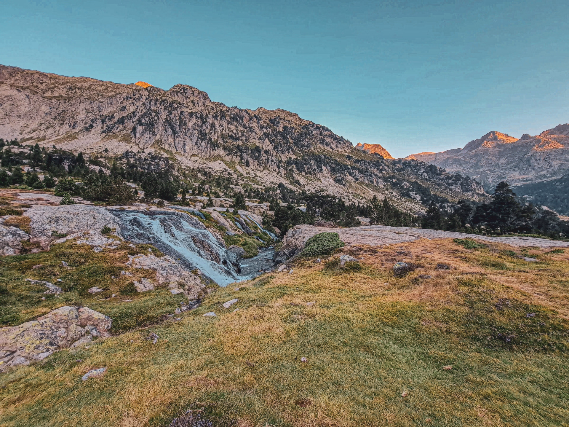 Stage de trail face au Vignemale dans les Pyrénées