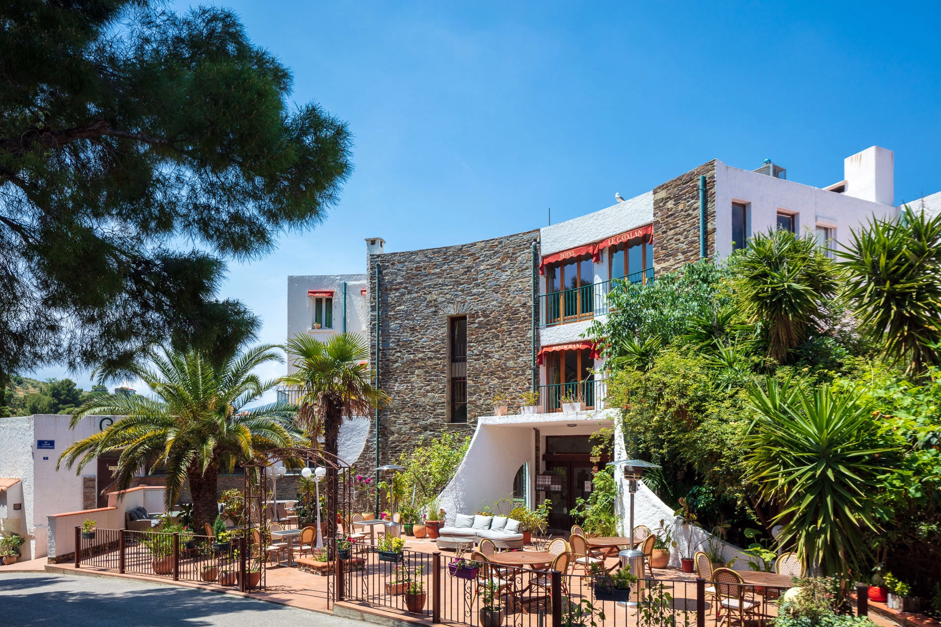 🏩 Hôtel 3* - Jours 1 à 3