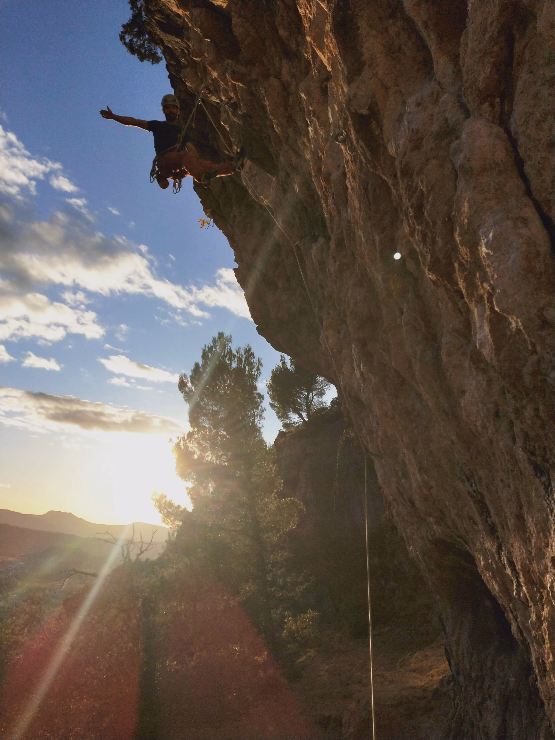 Escapade Verticale – Escalade & Gravel dans les Baronnies provençales