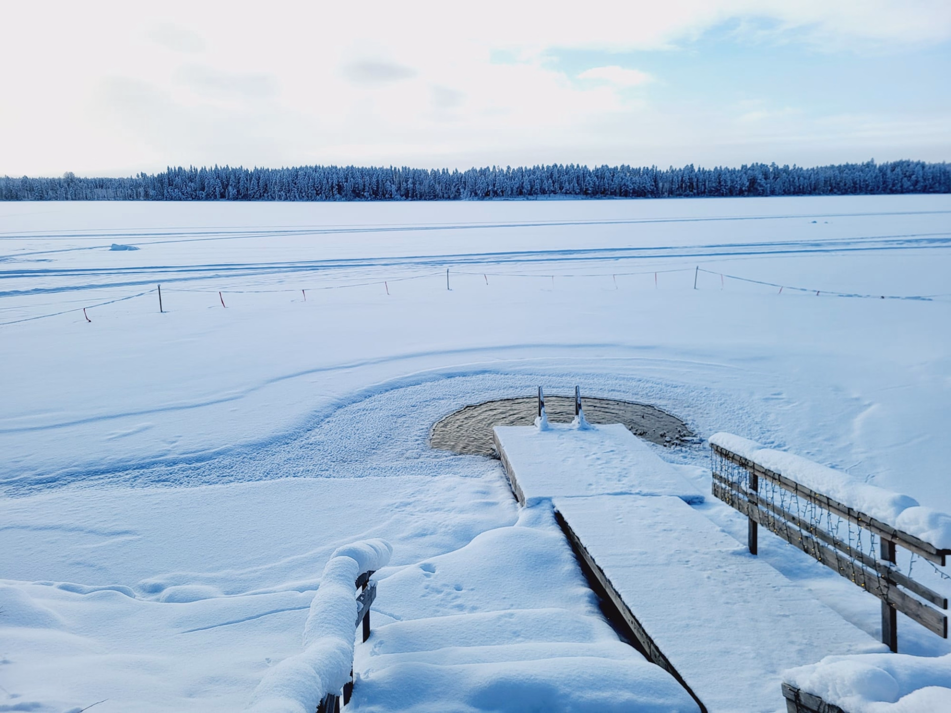 Evasion hivernale au cœur de la nature sauvage finlandaise