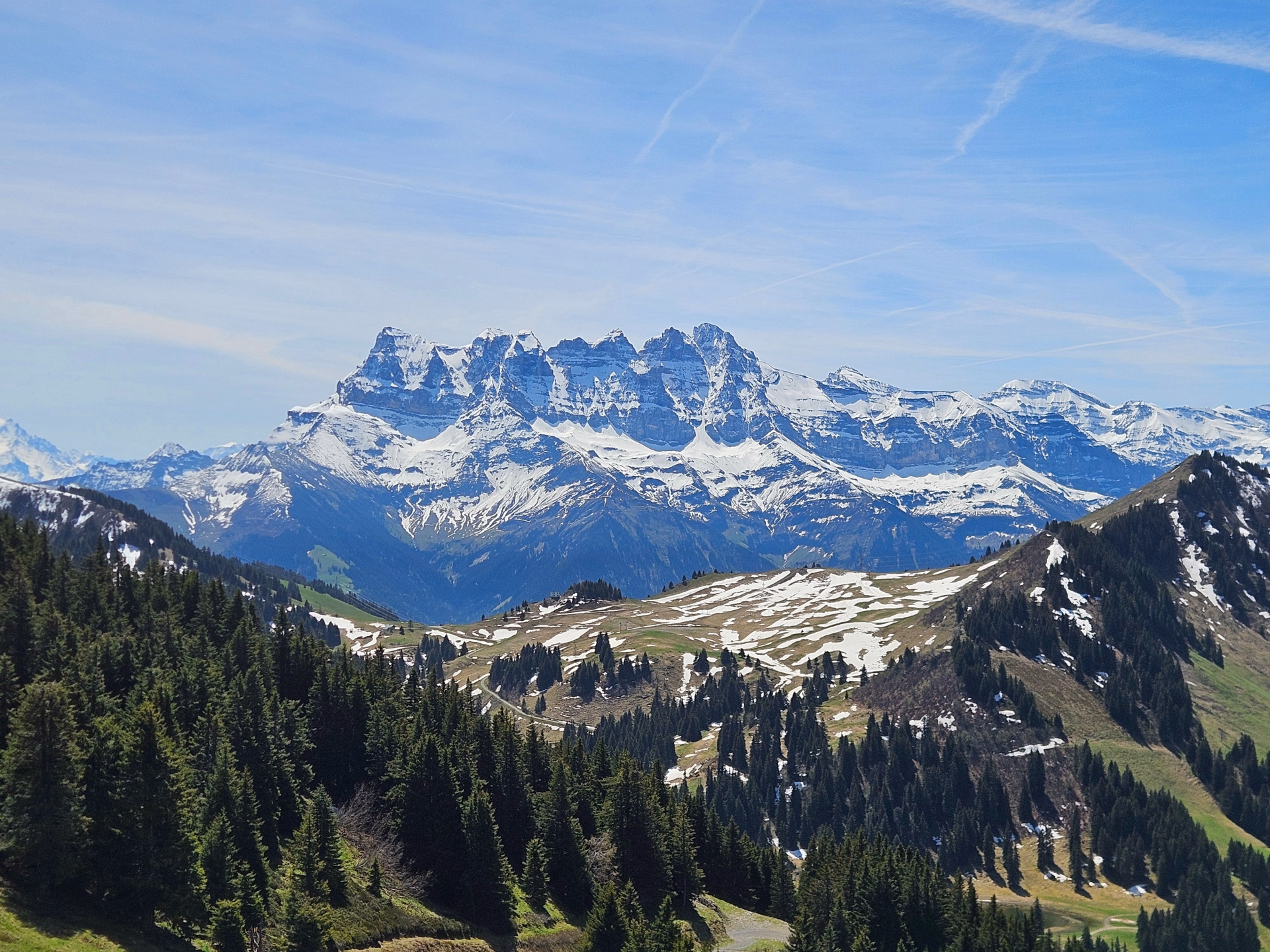 Escapade trail en liberté face aux Dents du Midi