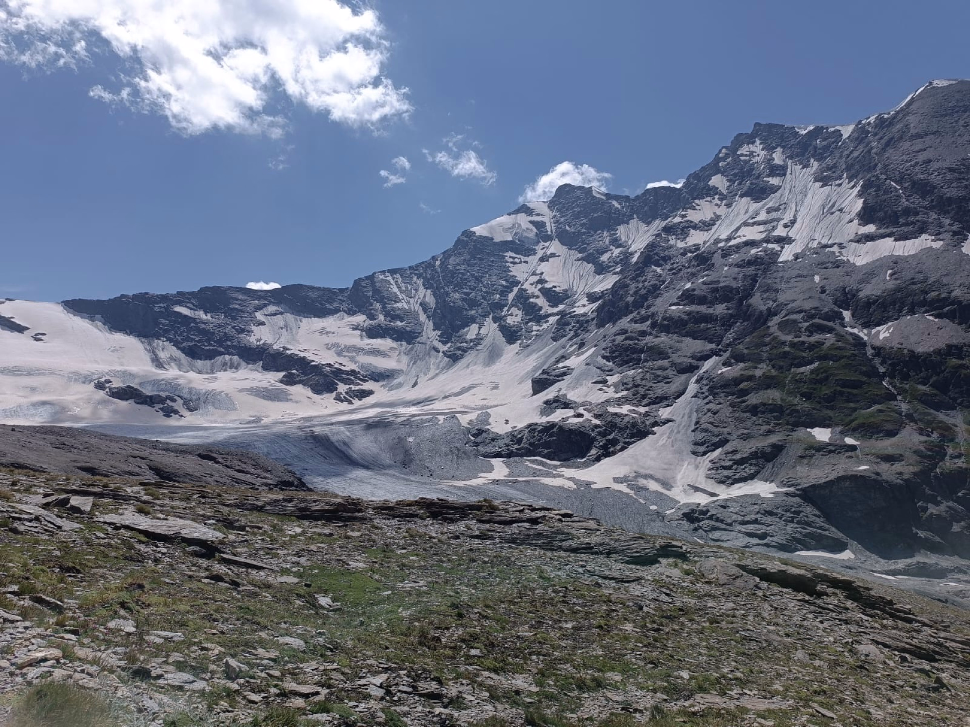 Photo montagne dans les Alpes en Italie