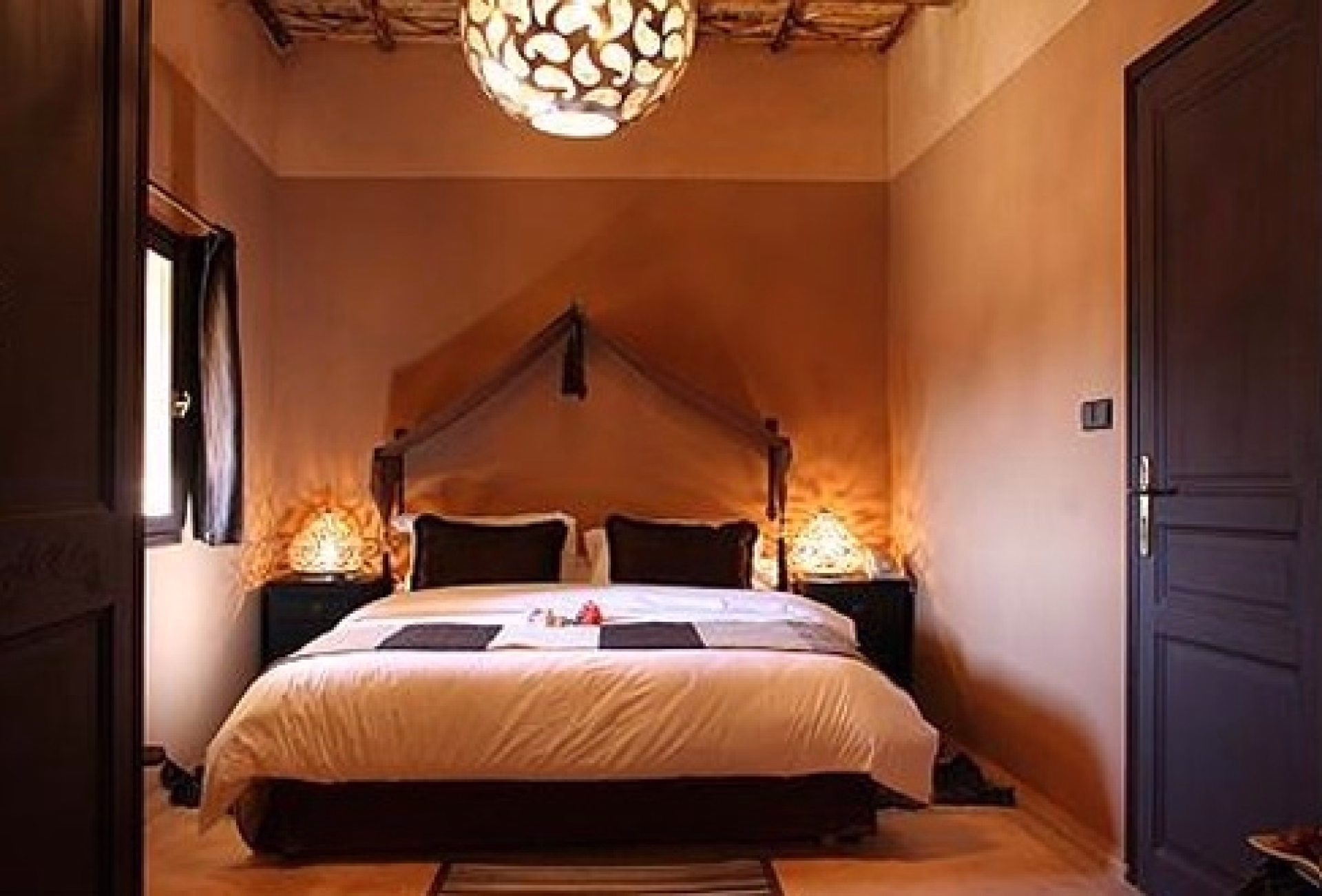 🏨 Hôtel 3* - Jours 4 à 5