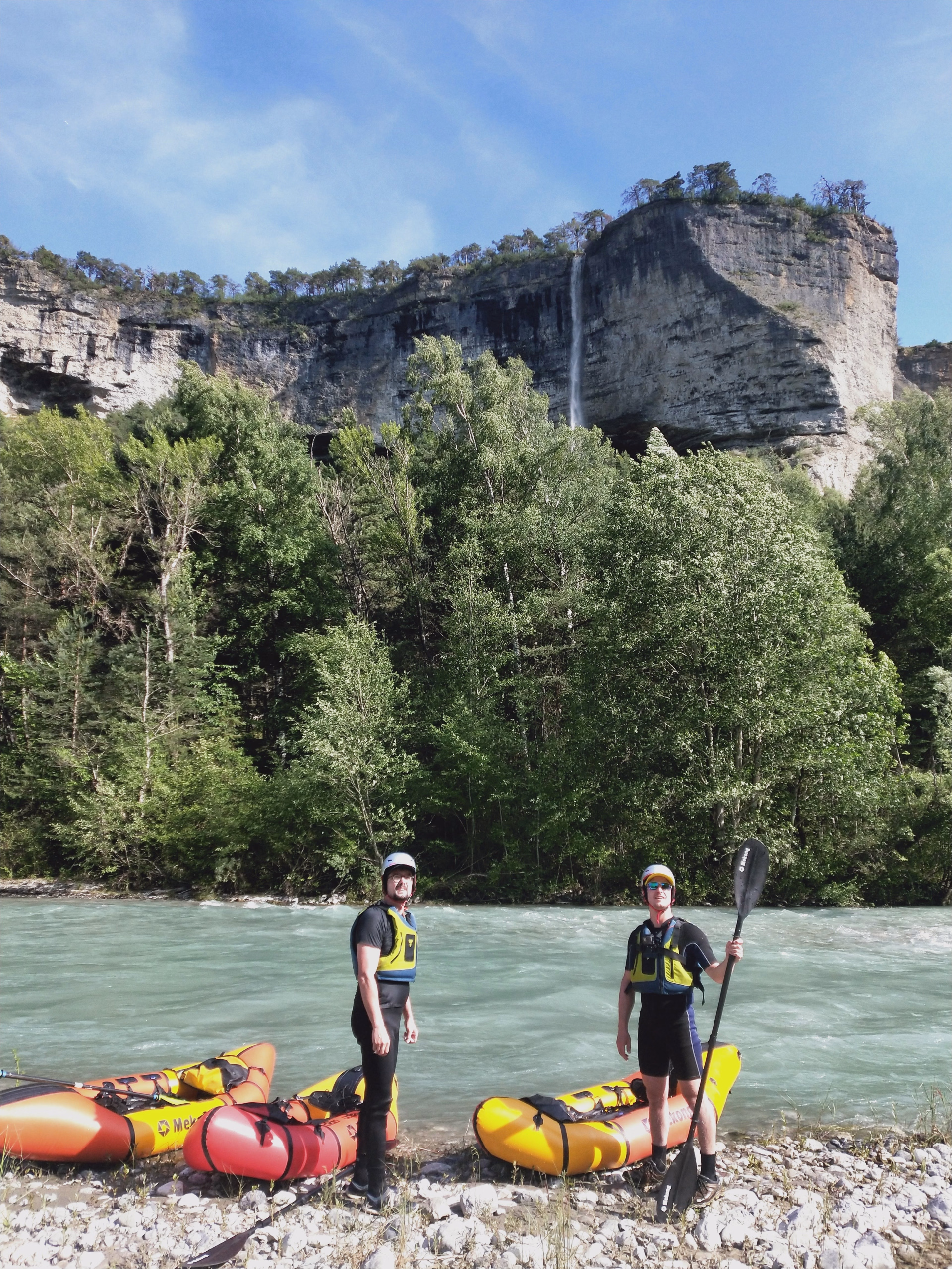Camp de base Outdoor et multi-actvités au bord de la Durance