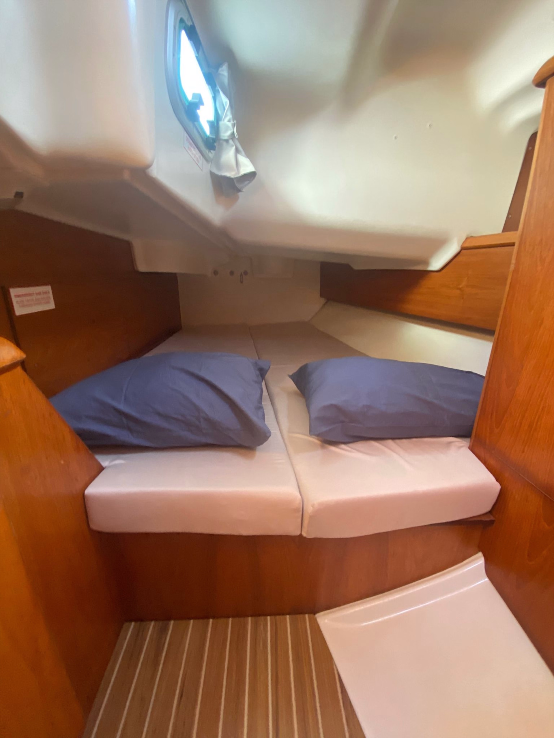 🚢 Bateau de croisière à voile