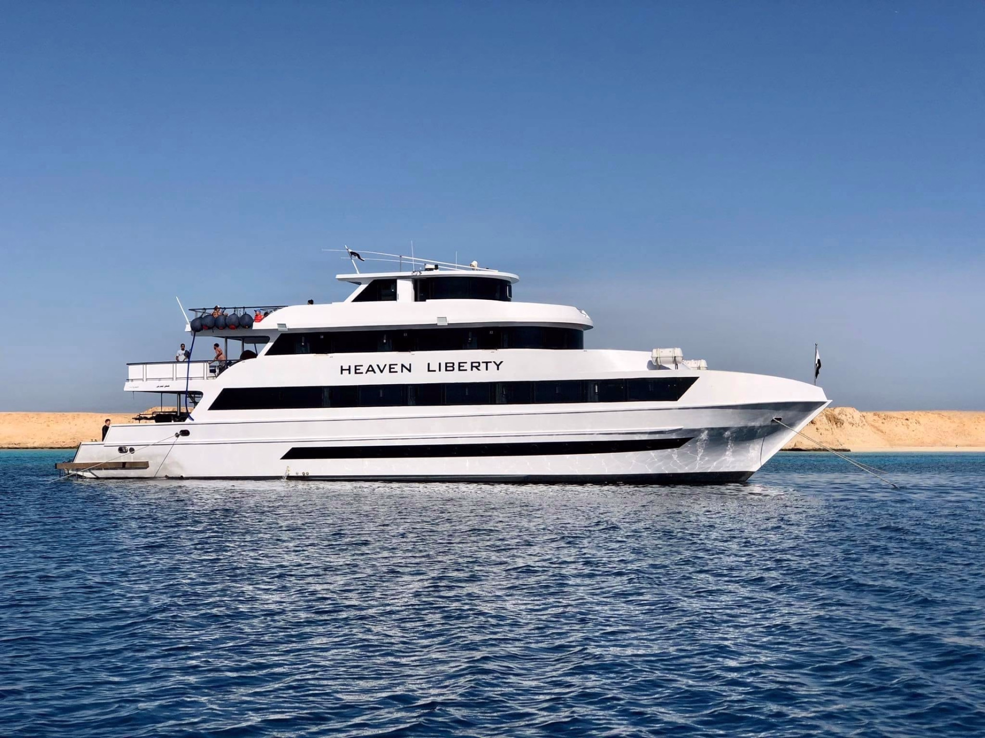 🚢 Bateau de croisière à moteur - Jours 1 à 8