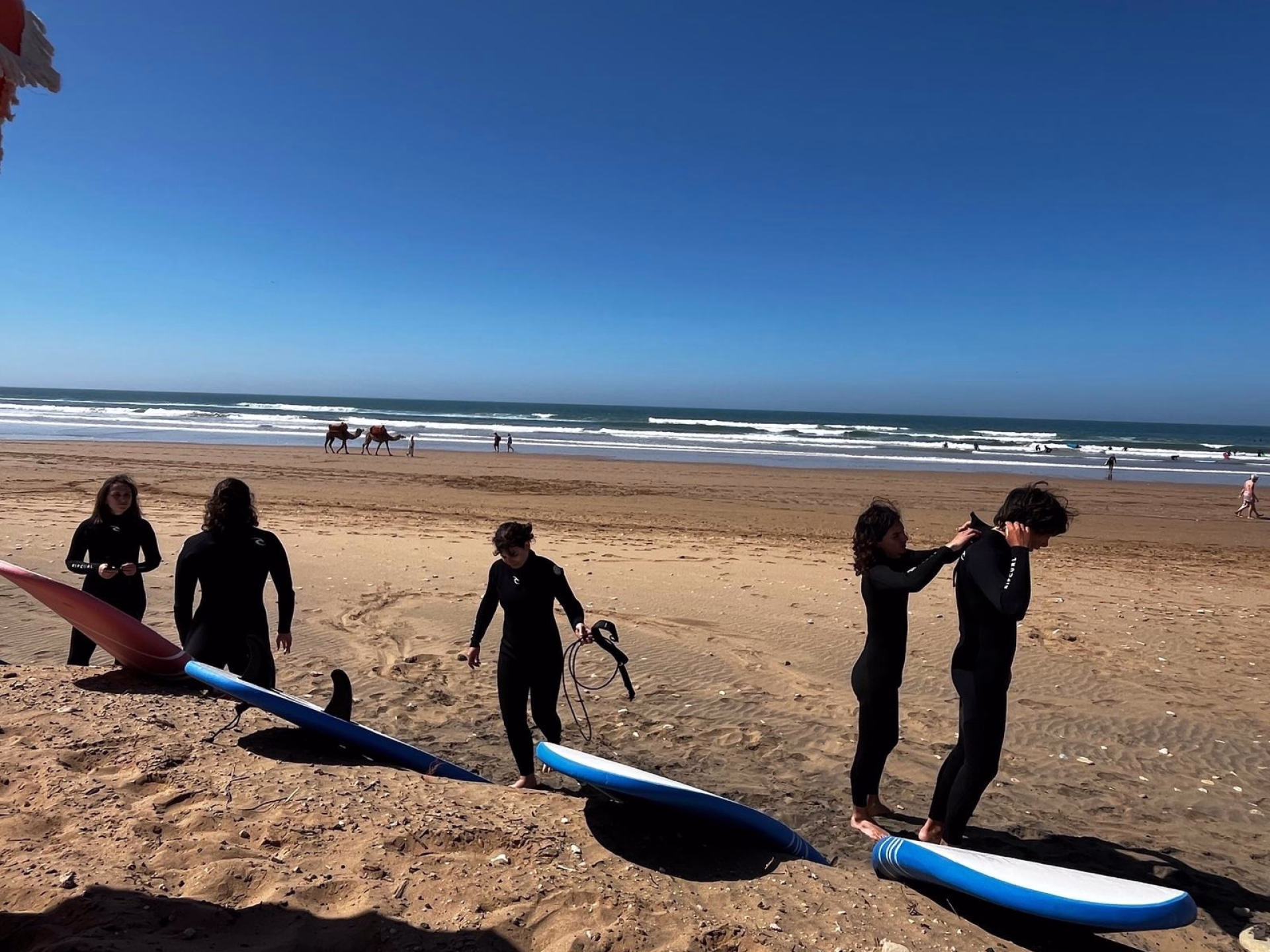 Yoga & Surf dans la nouvelle pépite de la baie de Taghazout