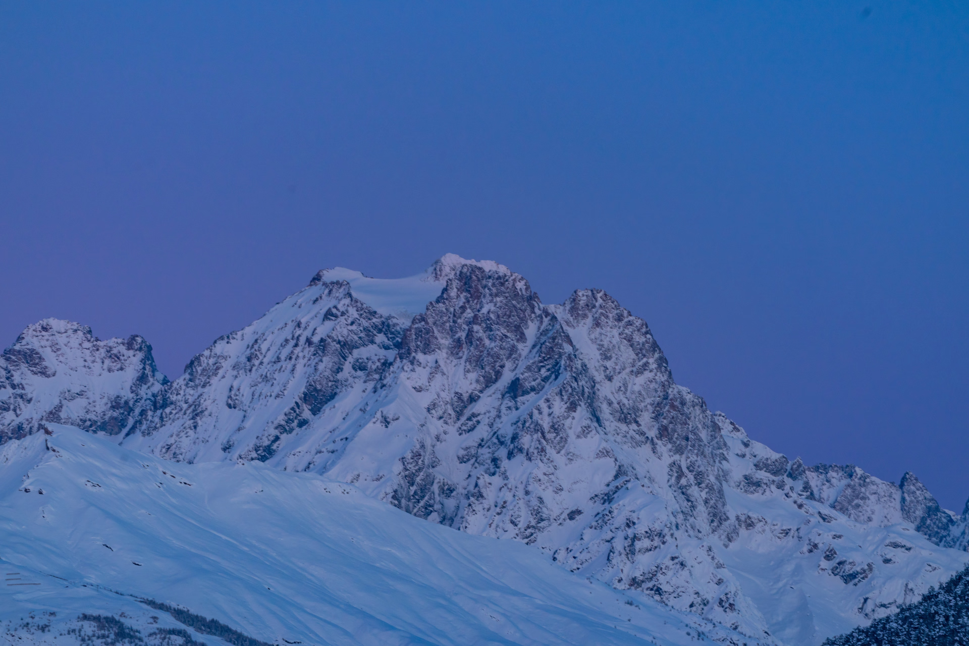 Ski de randonnée en liberté et en étoile dans le massif des Écrins