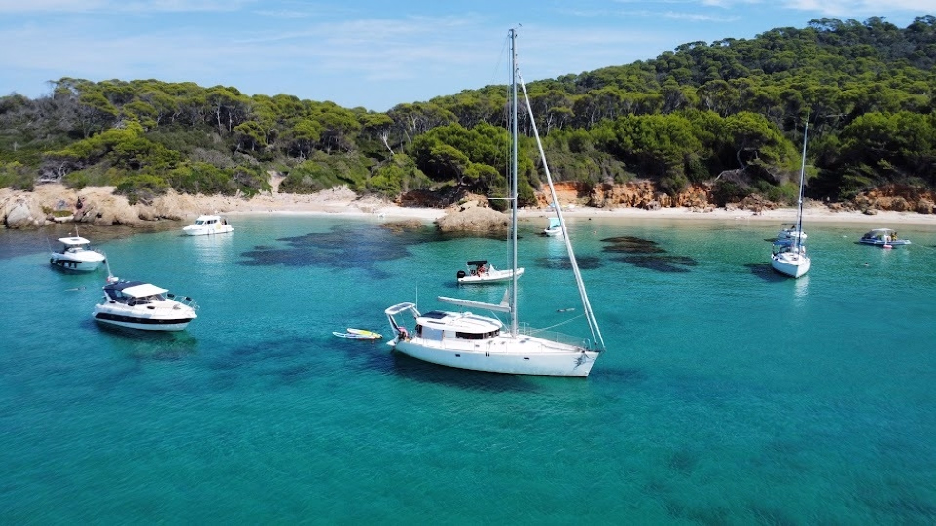 Croisière voilier 4 jours en Méditerranée, Îles d’Or & côte varoise