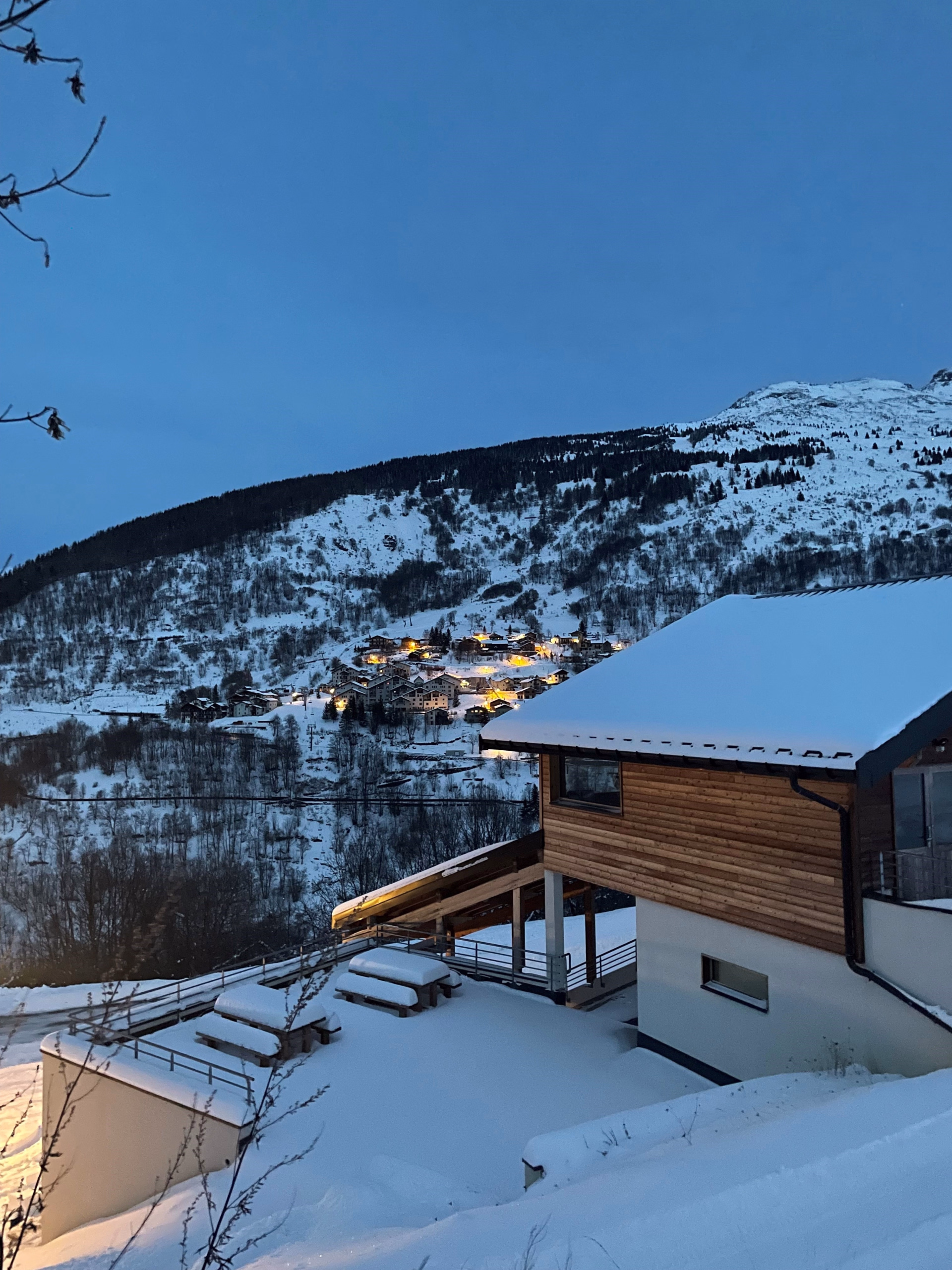 🏠 Auberge - Jours 1 à 5