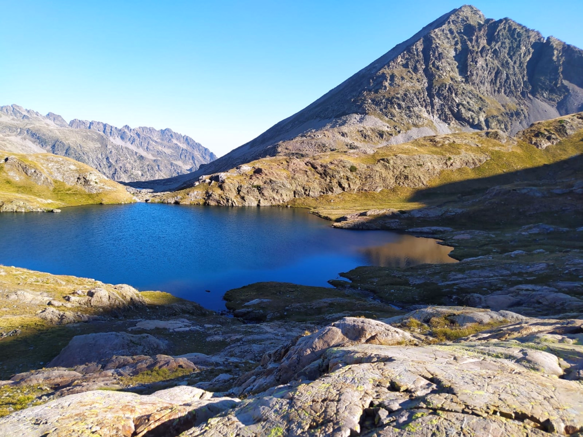 Les belvédères pyrénéens : itinérance du Petit Vignemale au Mont Perdu