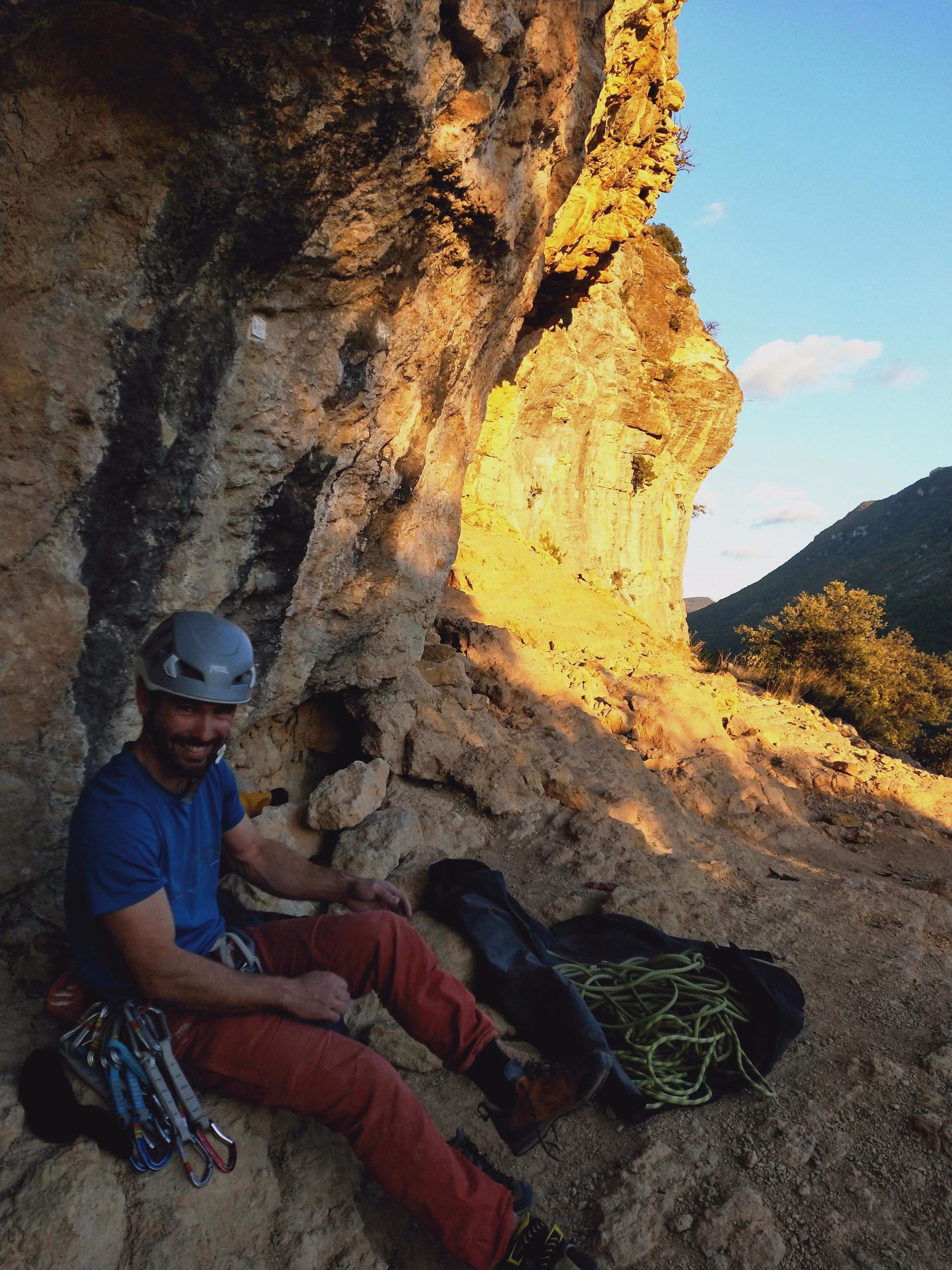 Escapade Verticale – Escalade & Gravel dans les Baronnies provençales