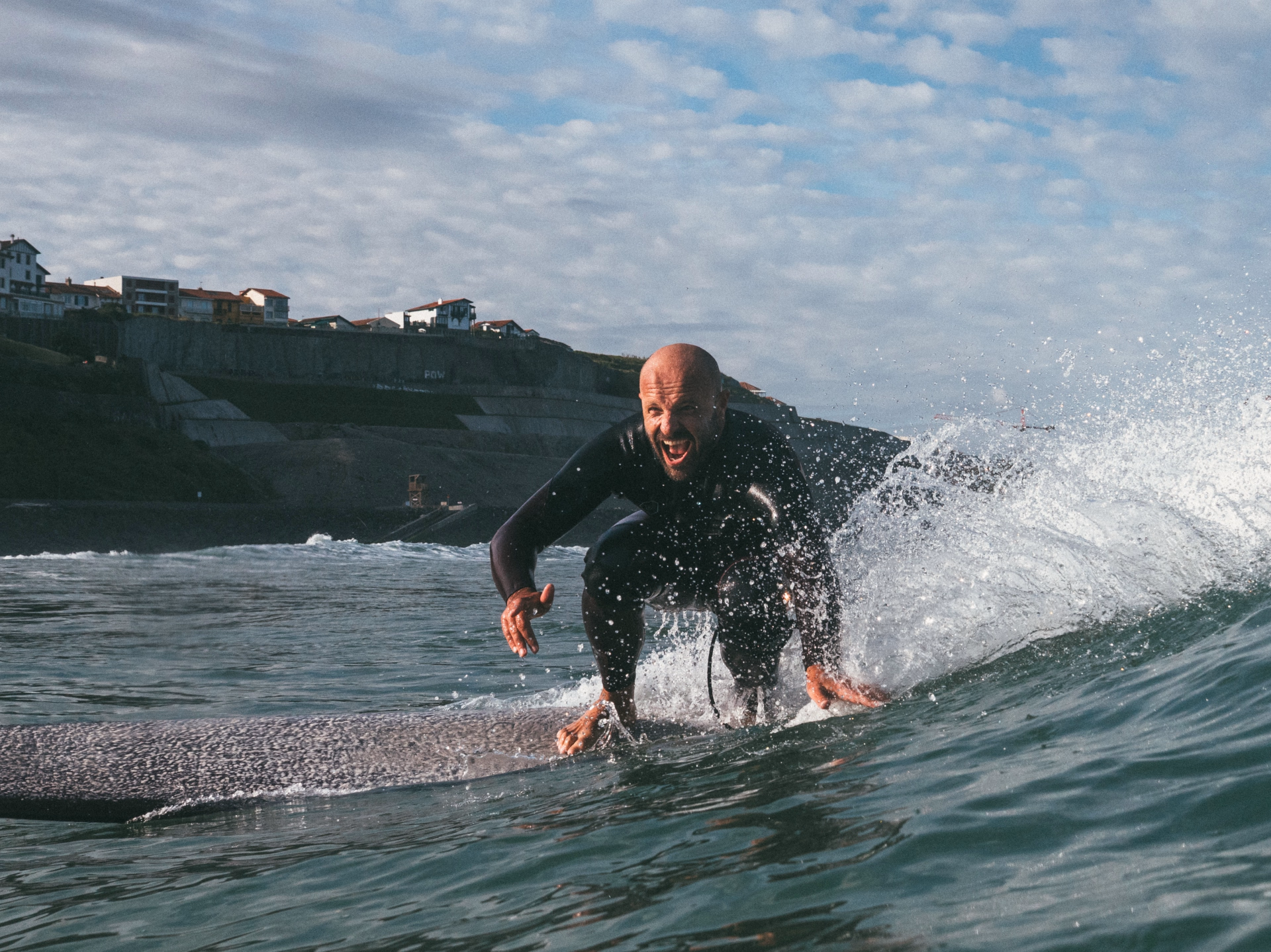 immersion surf et détente au coeur de la cote basque