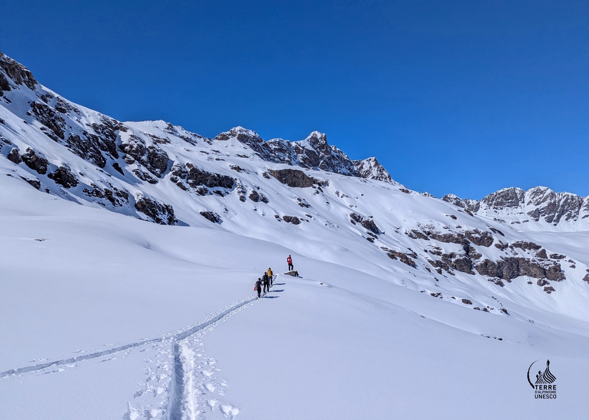 Ski de randonnée découverte à Bessans