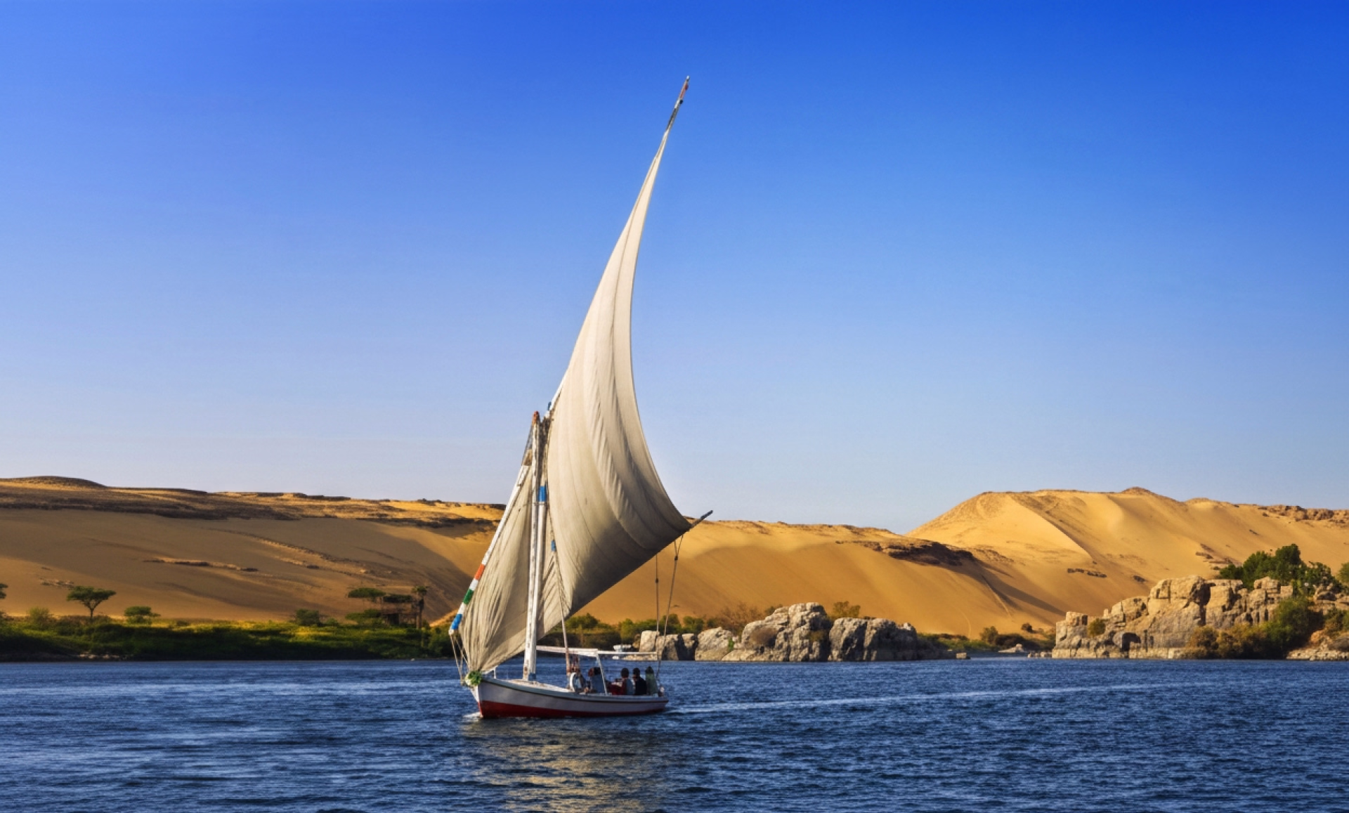 Désert blanc, Caire et croisière en voilier de Louxor à Assouan