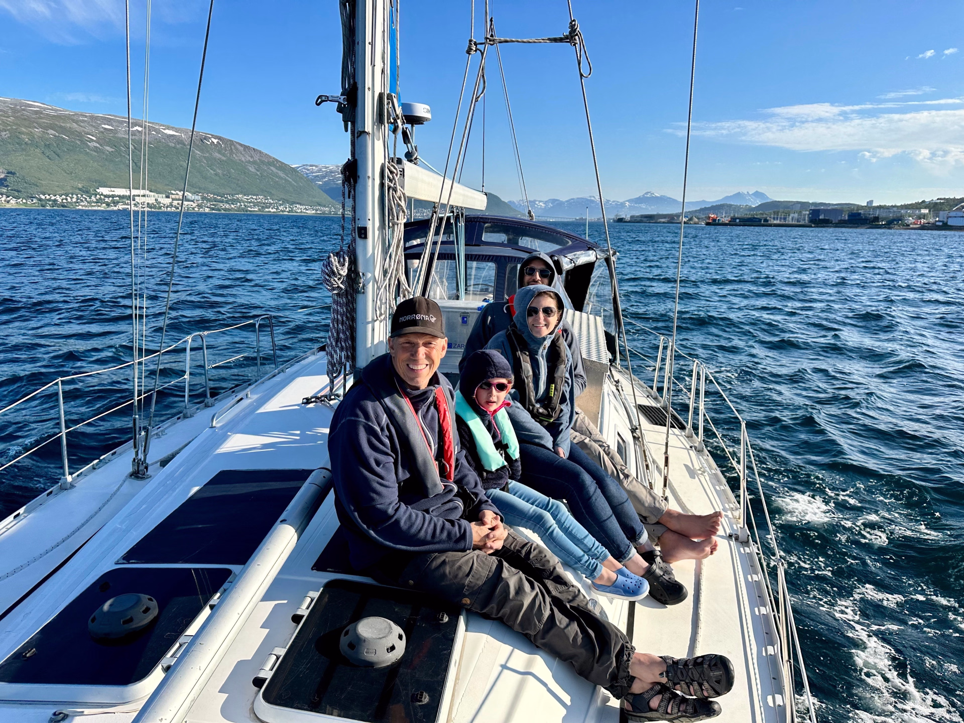 Voile & Randonnée dans les fjords sauvages de Norvège