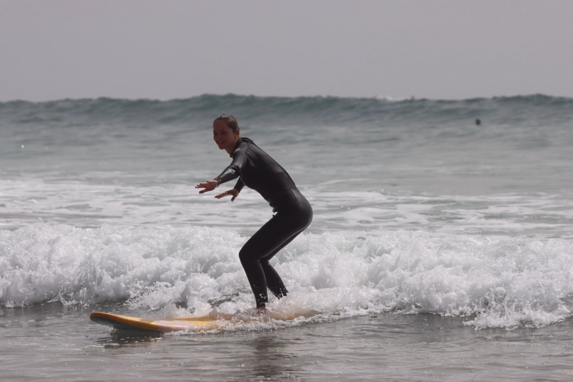 Surf & liberté à Taghazout - niveau débutant, première vague garantie