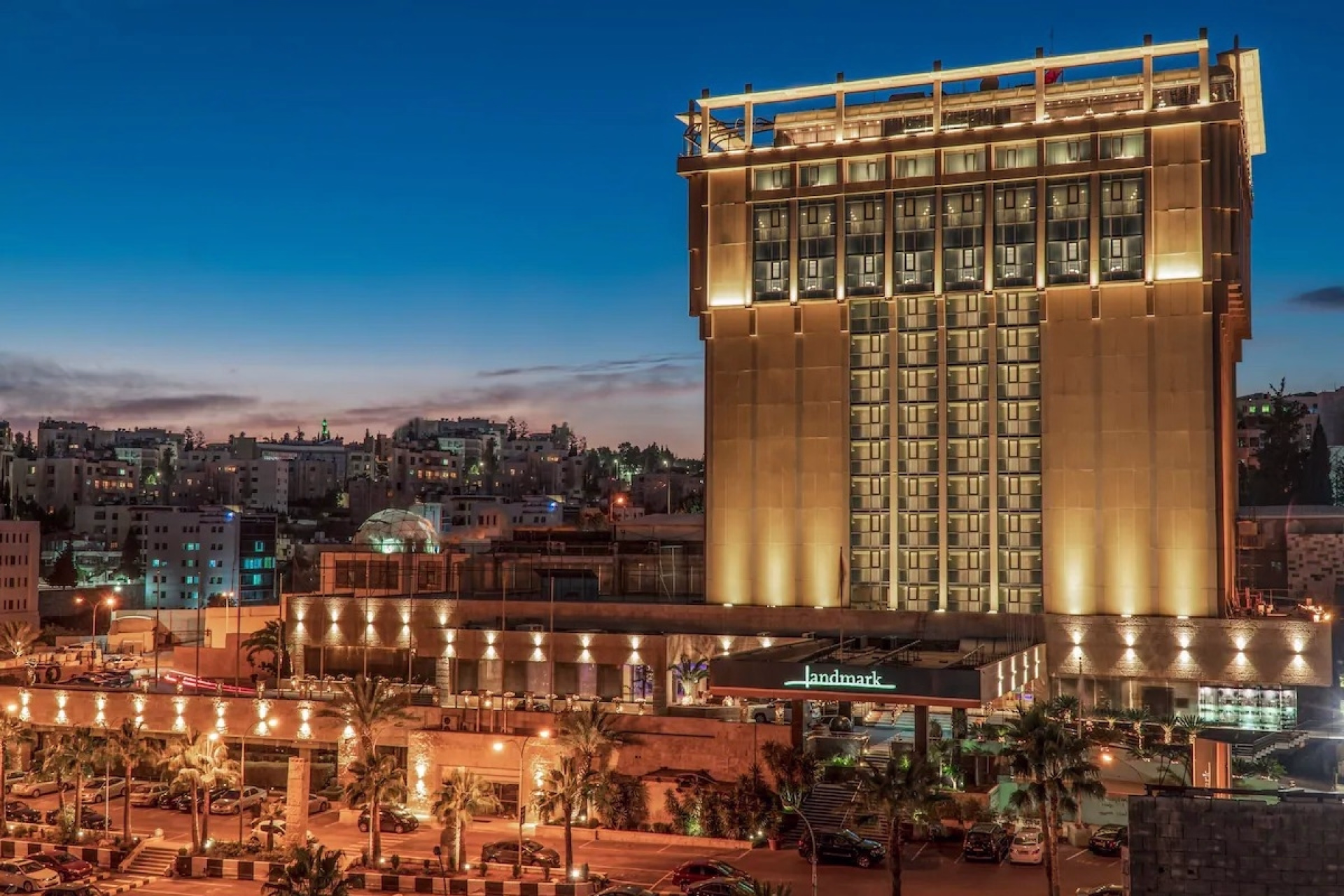 🏨 Hôtel 5* - Jour 1