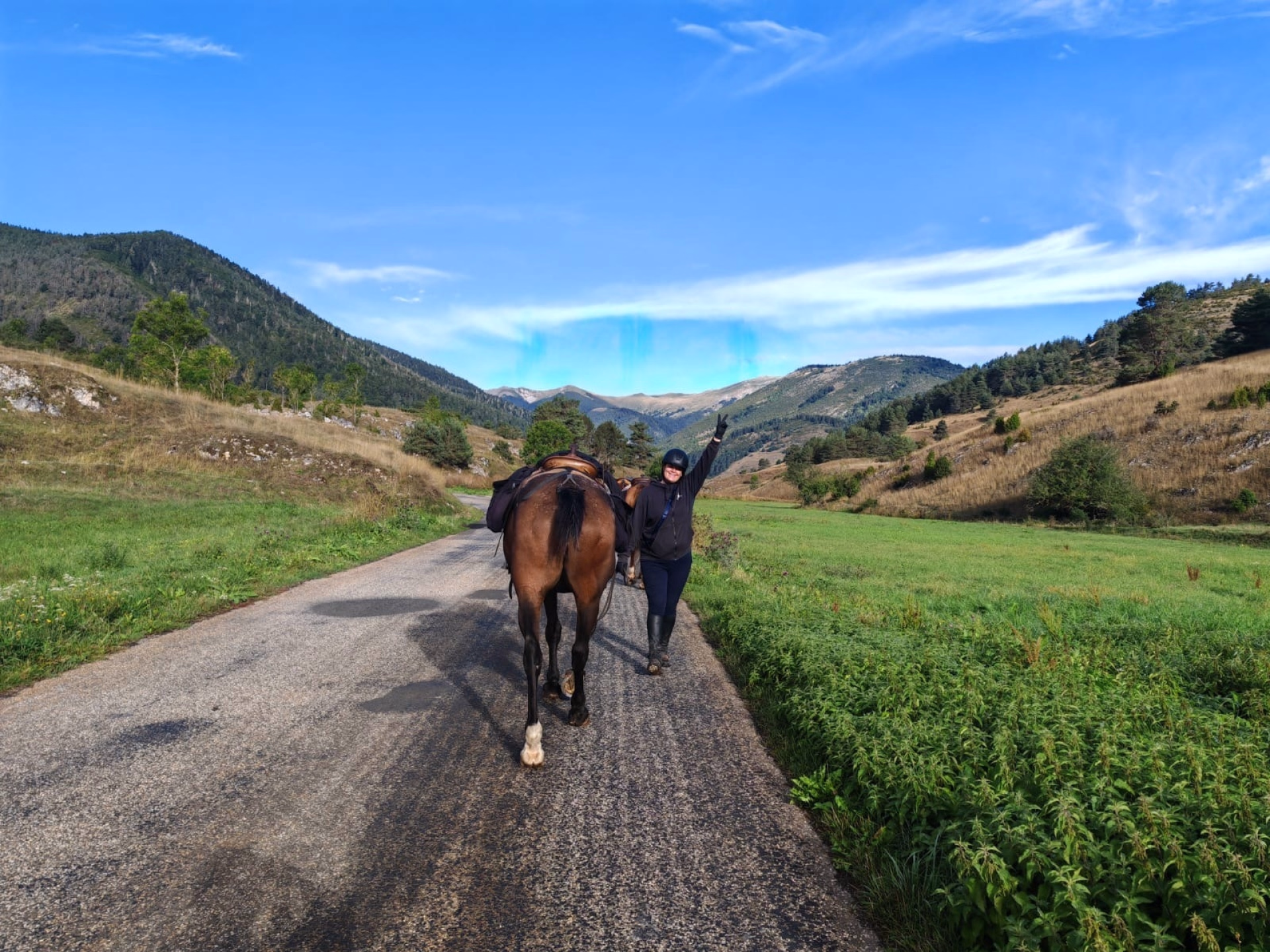 Itinérance à cheval vers Montségur dans les Pyrénées ariégeoises