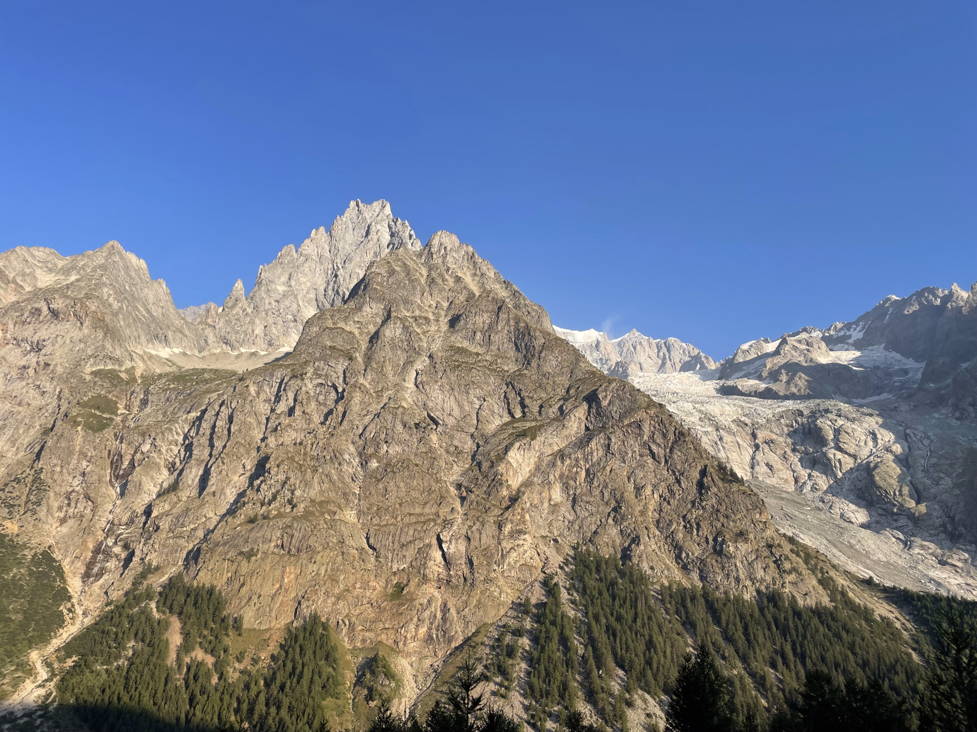 Photo montagne dans les Alpes
