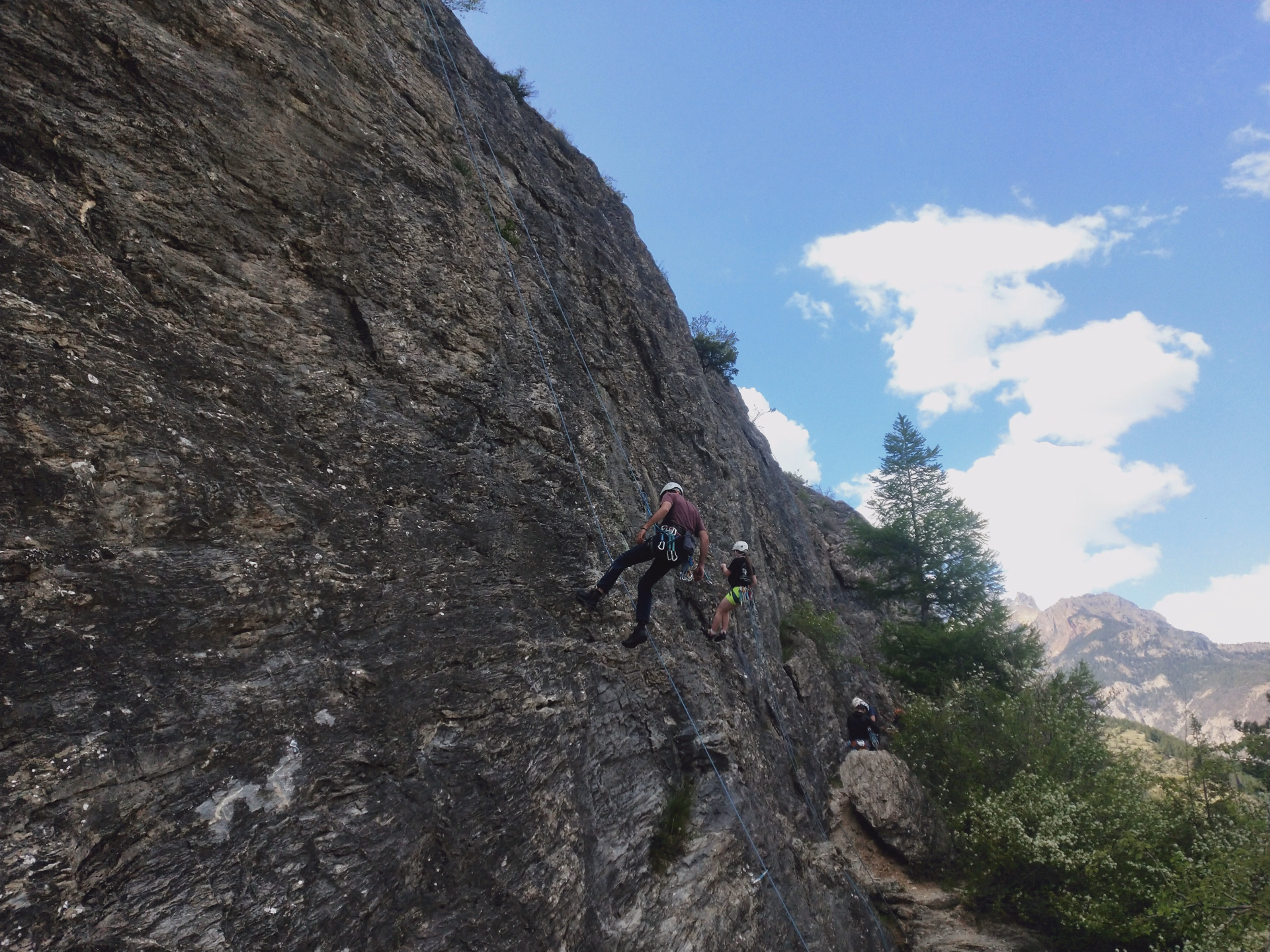 Escalade, vélo et packraft au fil de la Durance