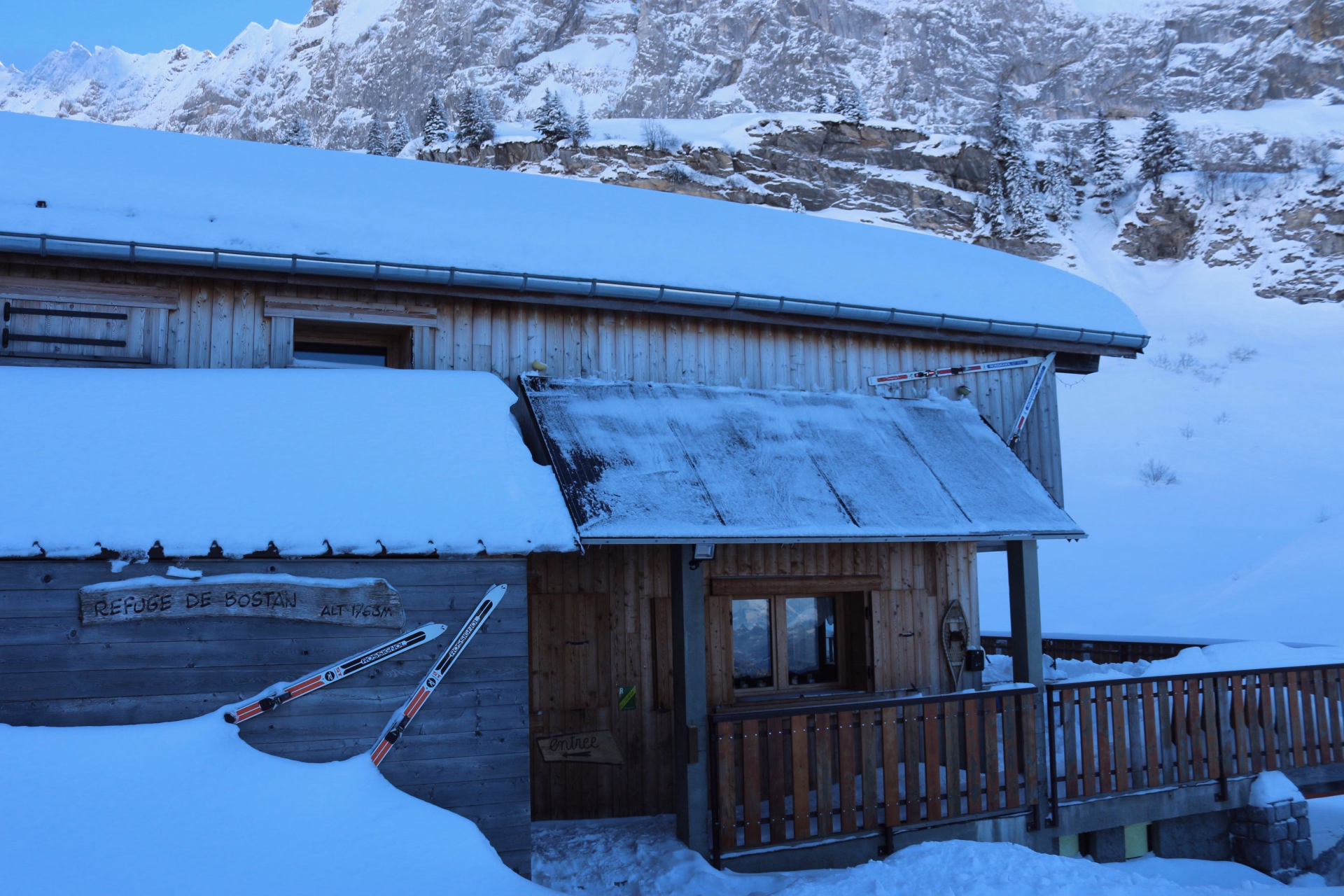 Raquettes dans le Haut-Giffre sur les hauteurs de Samoëns