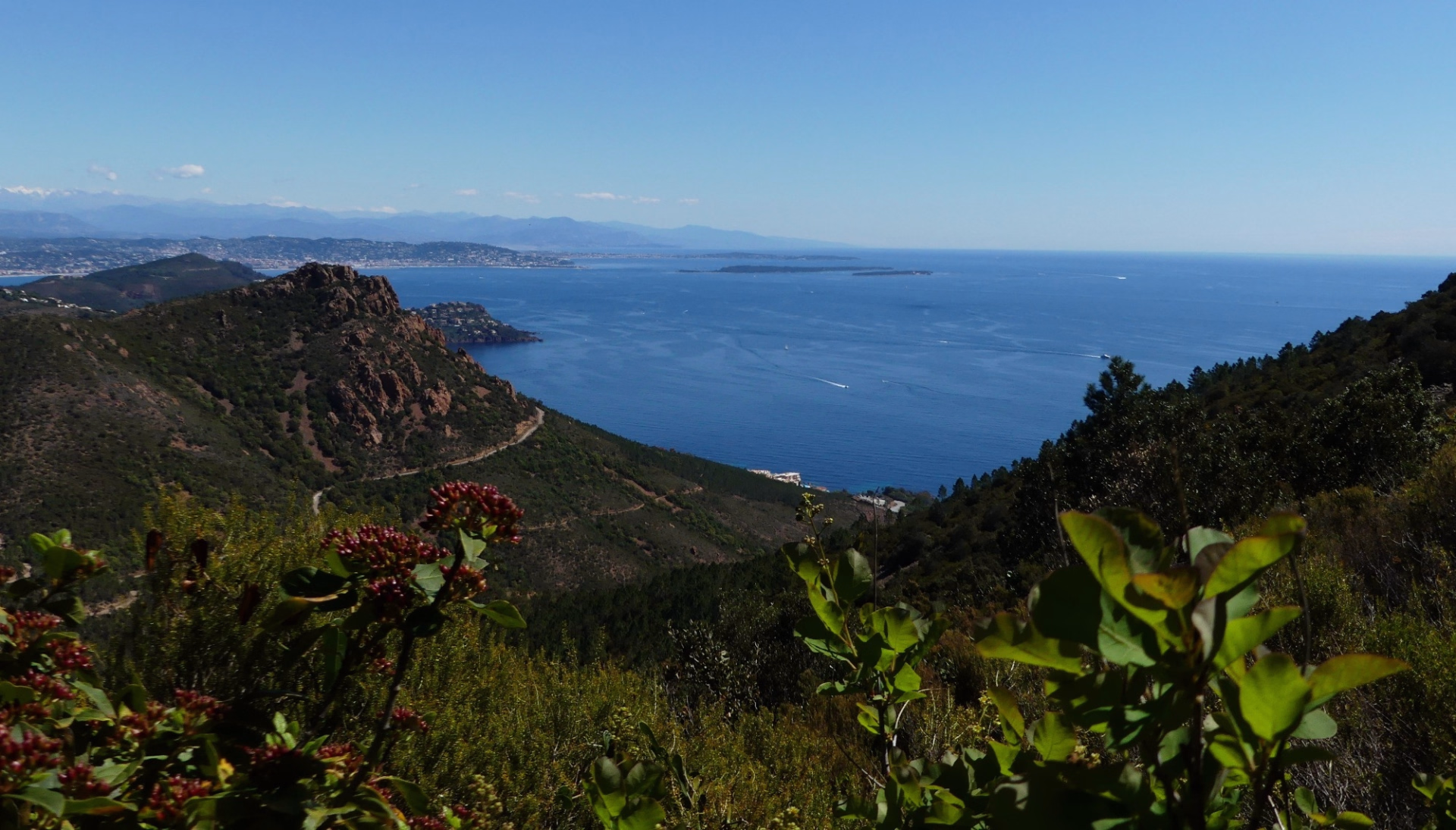 Randonnée sur la Côte d’Azur entre Estérel et îles de Lérins