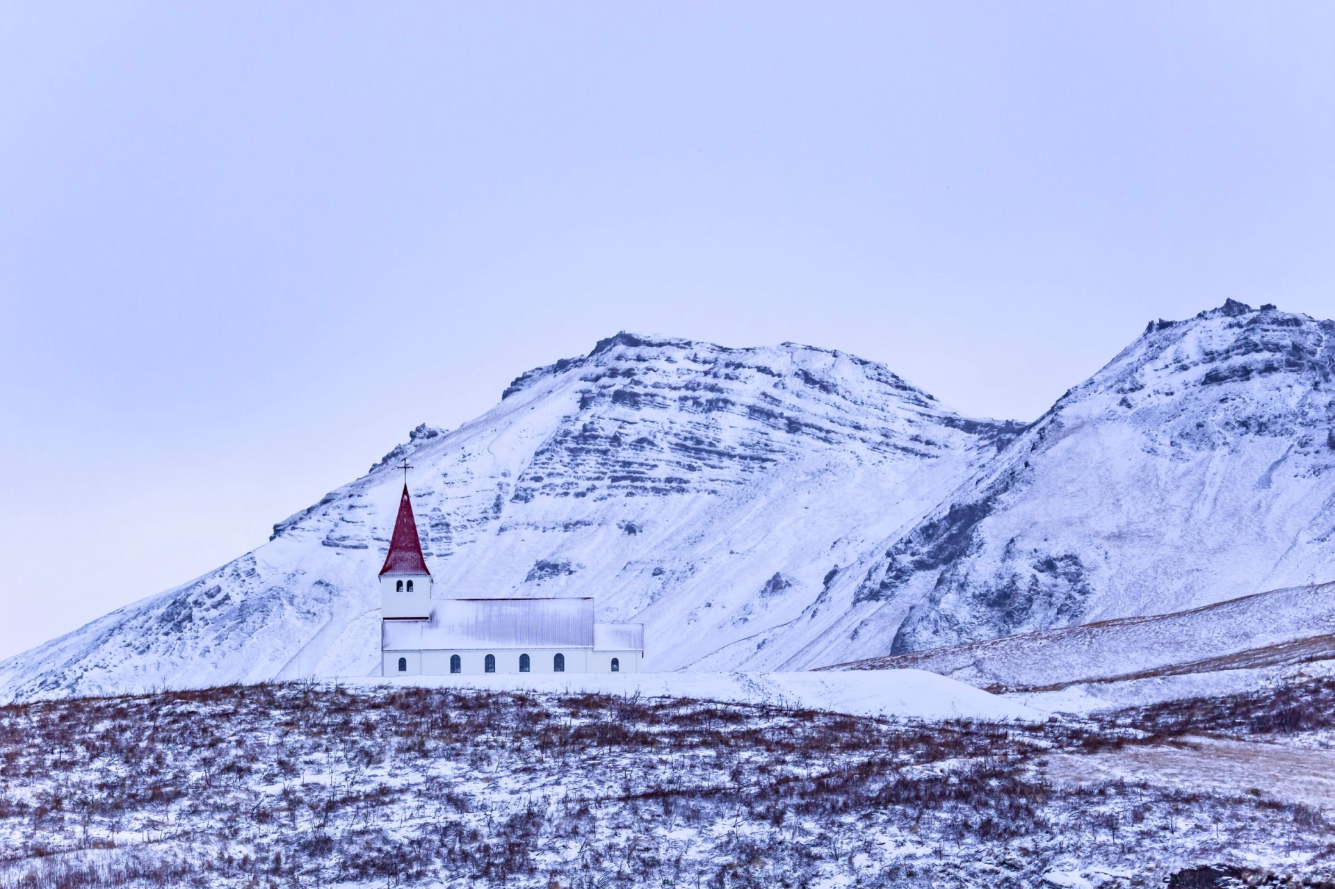 Circuit guidé d'hiver : Grottes de glace & Aurores boréales