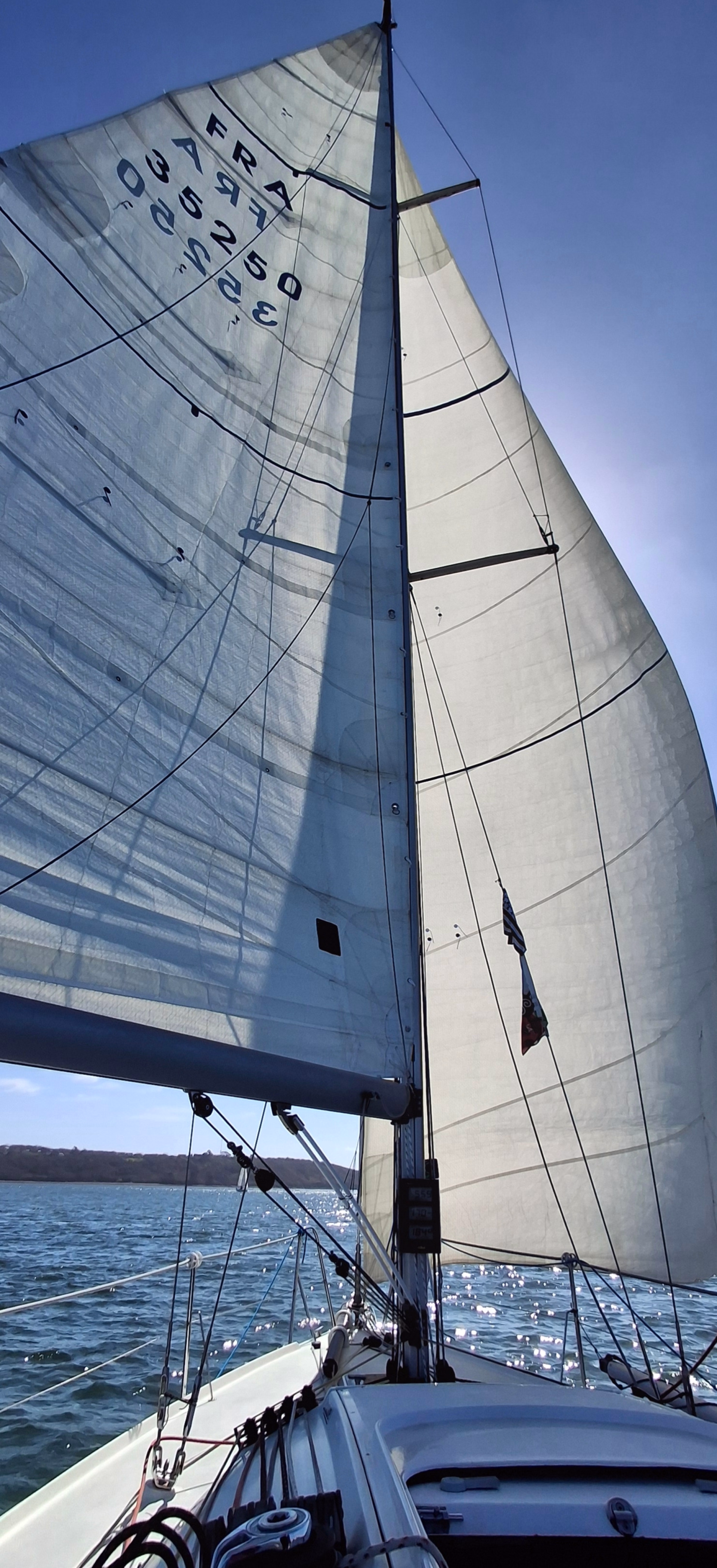 Week-end découverte & perfectionnement voile croisière en mer d'Iroise