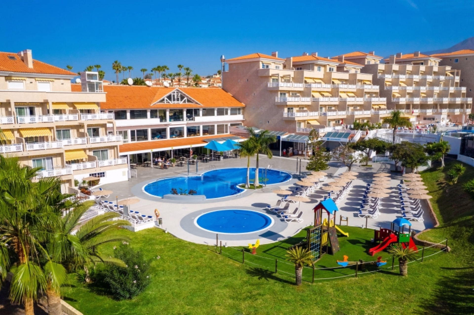 Hôtel 4*