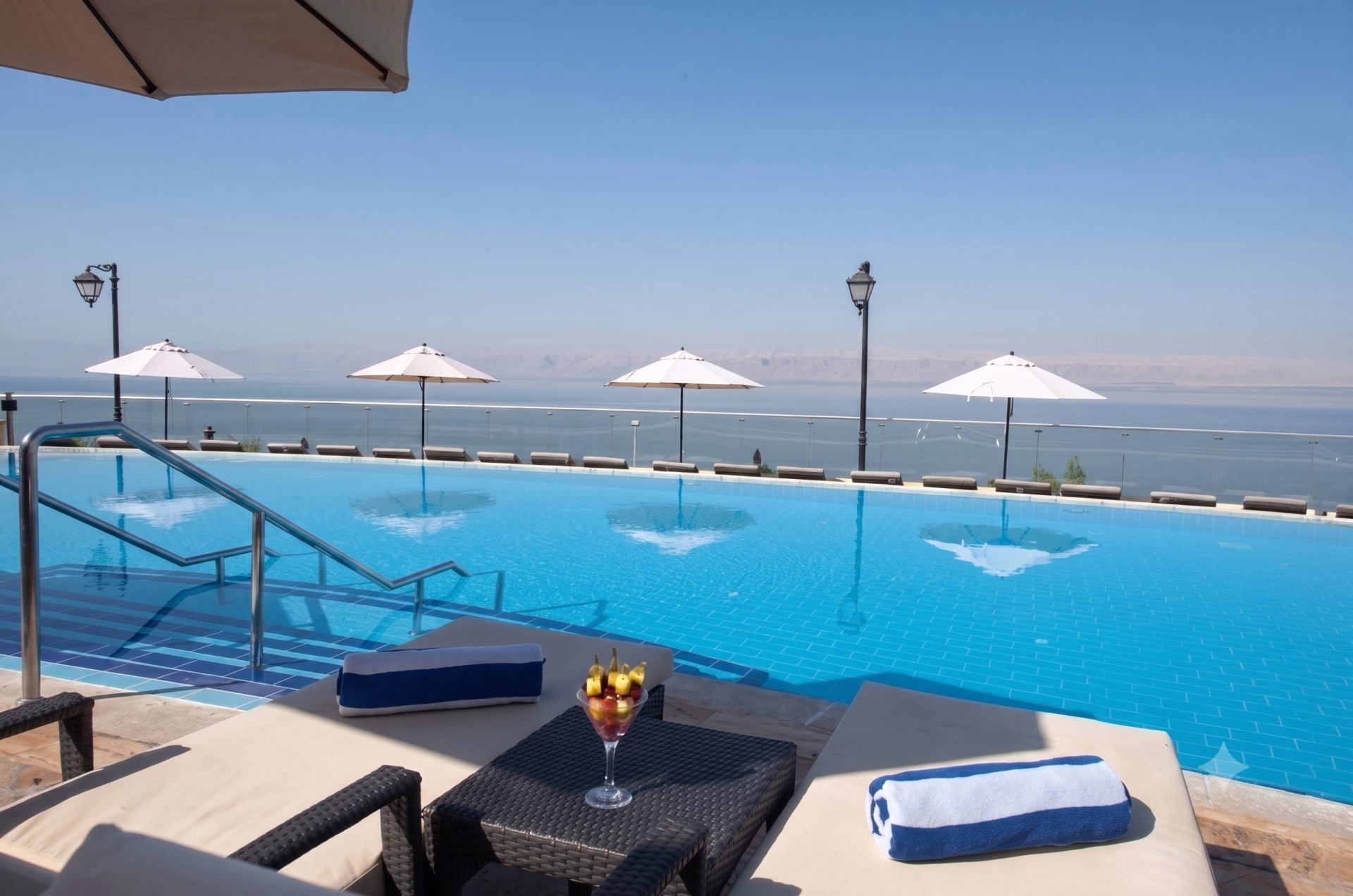 🏨 Hôtel 5* - Jours 2 à 3