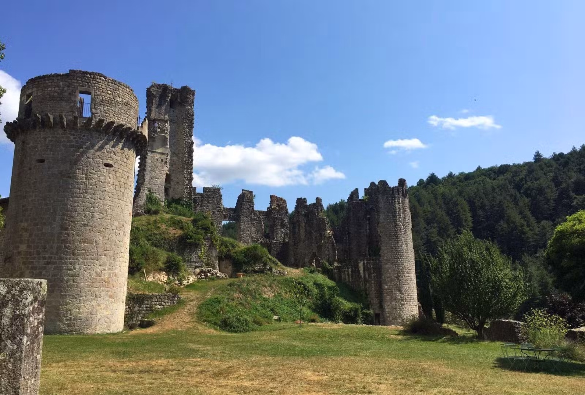 Retraite Pilates & Yoga en Ardèche