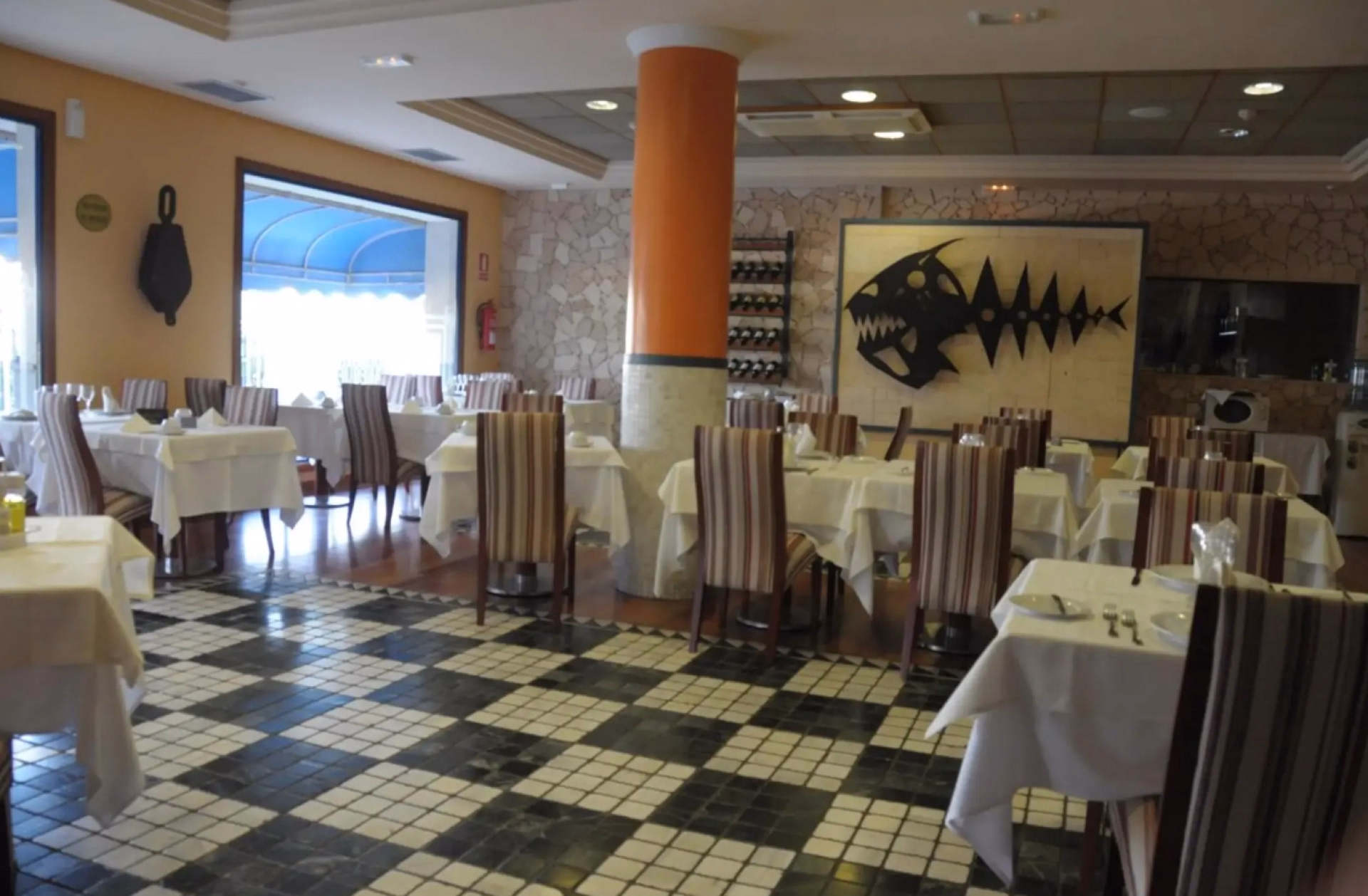 🏨 Hôtel 4* - Jours 6 à 7